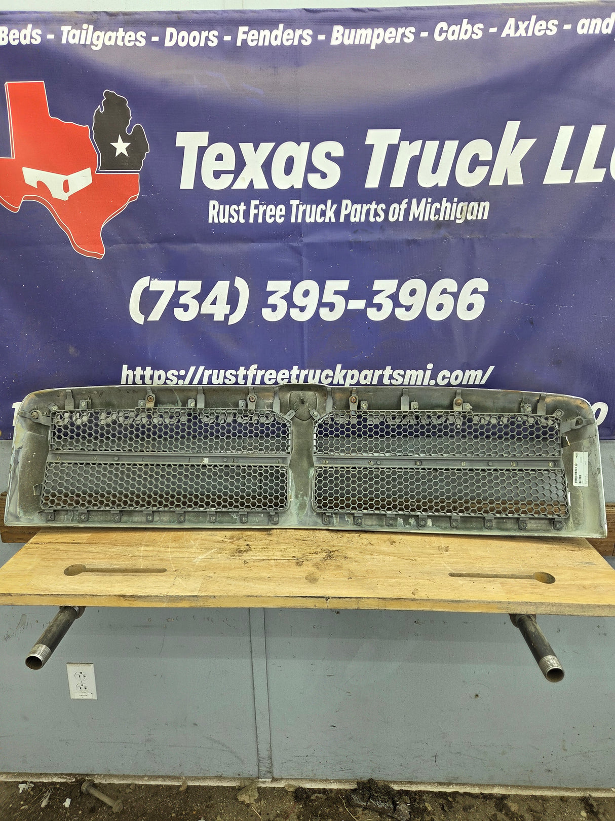 1994-2002 Dodge Ram 2nd Gen 1500 2500 3500 Chrome Grill OEM