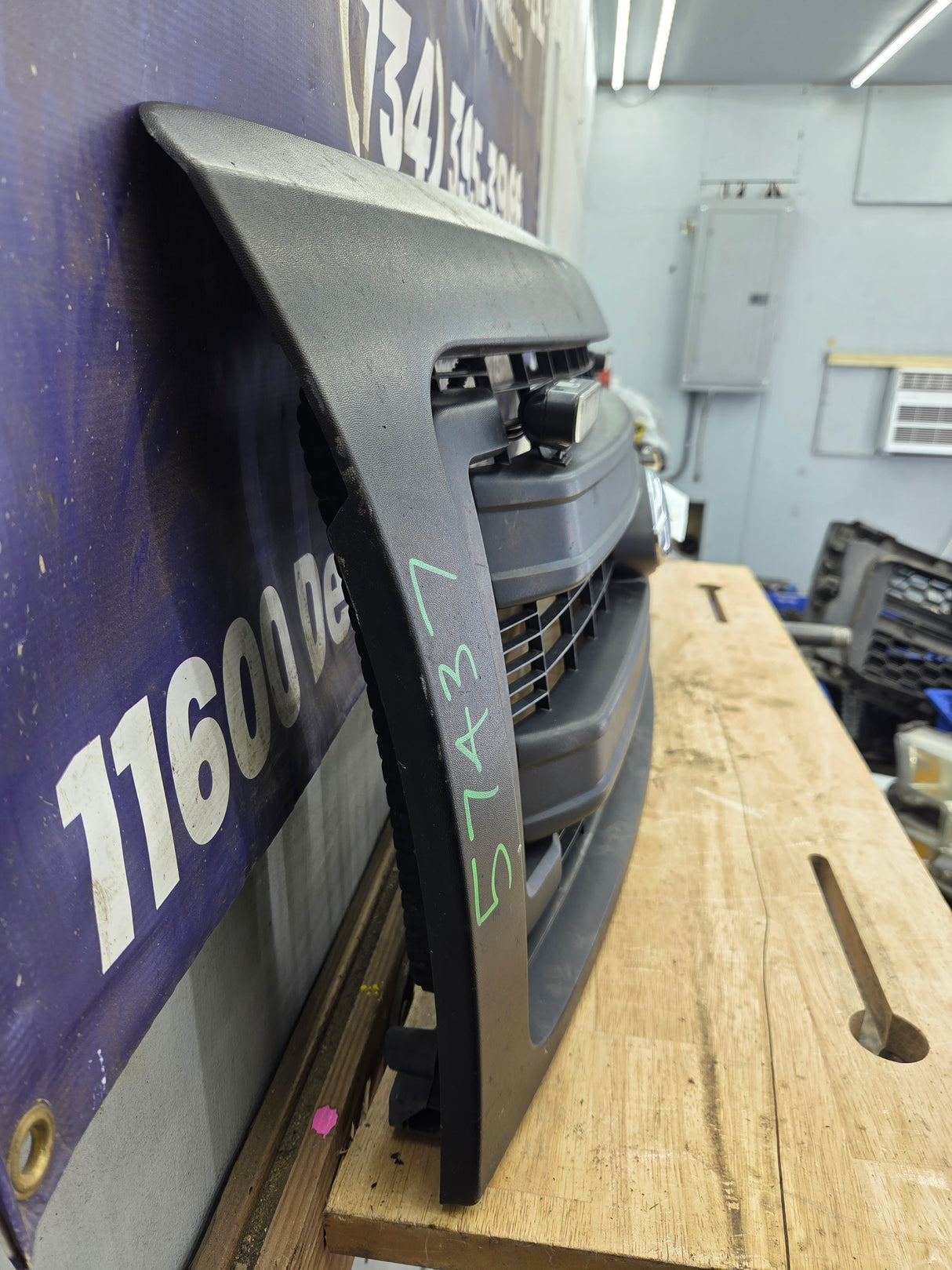 2013-2014 Ford F150 Grill - Matte Black DL3Z8200CA