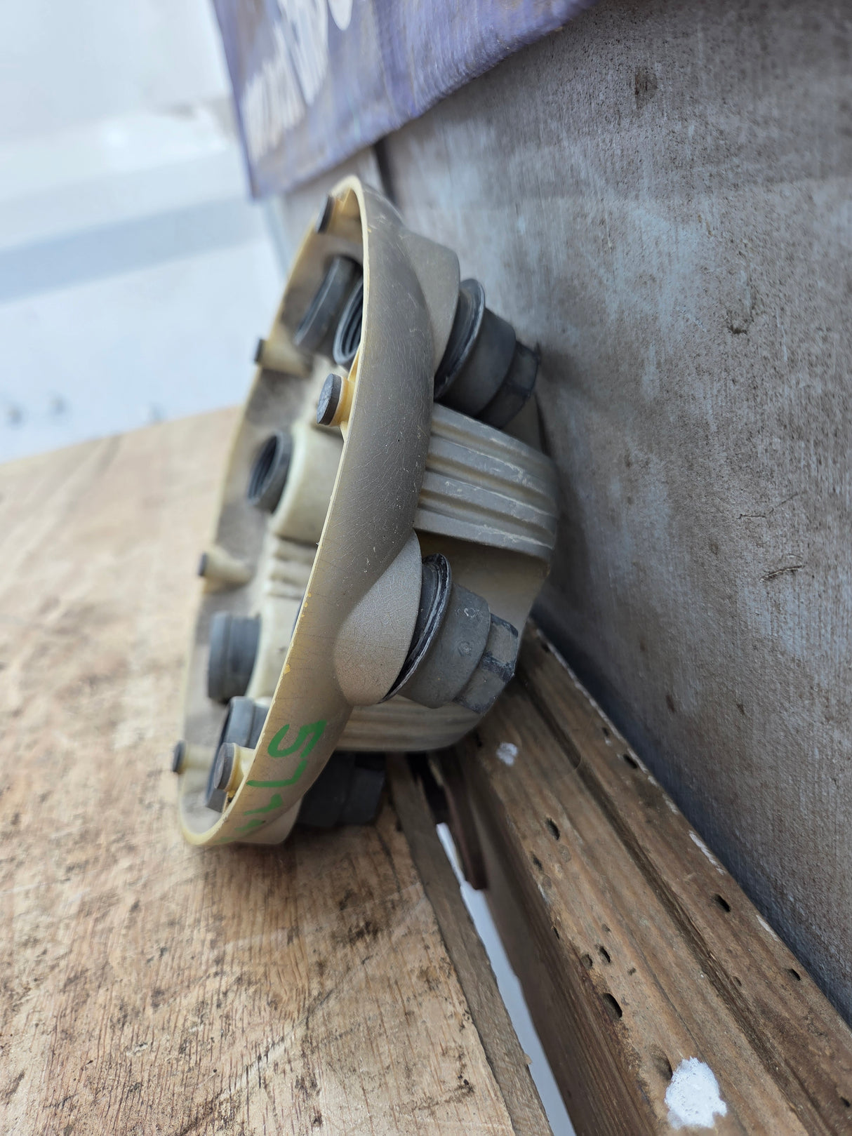 1999-2014 OEM Chevrolet Silverado  Wheel Center Hub Cap Lug Cover 9596661