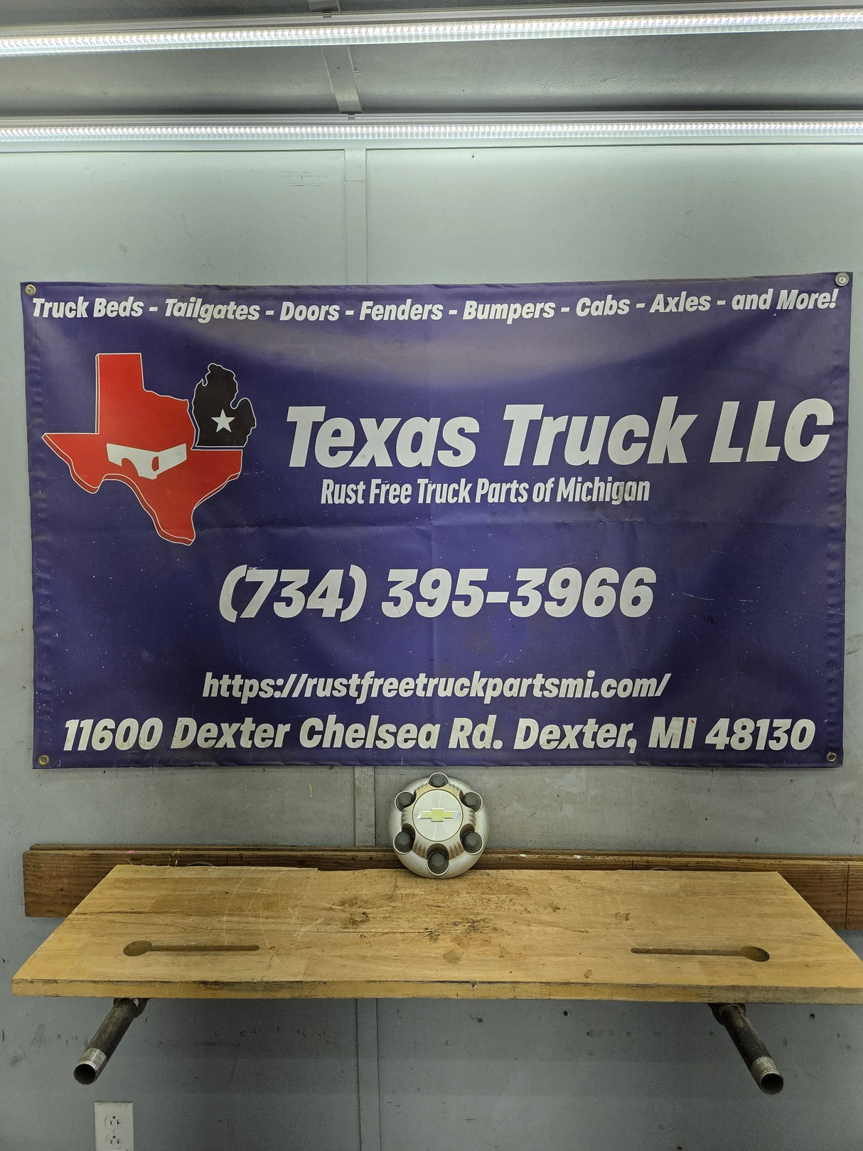 1999-2014 OEM Chevrolet Silverado  Wheel Center Hub Cap Lug Cover 9596661