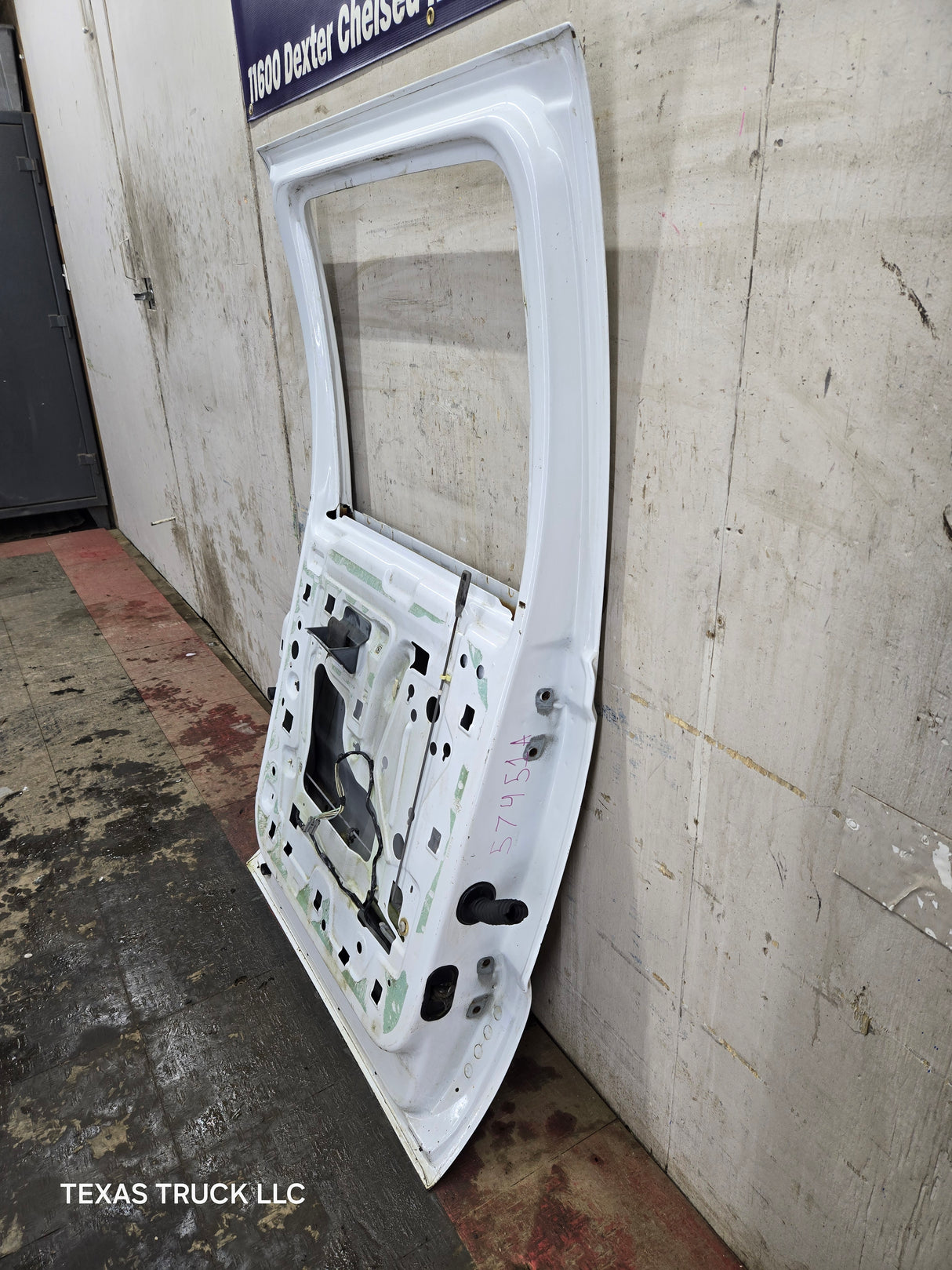 1999-2011 Ford Super Duty LH Driver Side Rear Crew Cab Door F250 F350 F450 F550