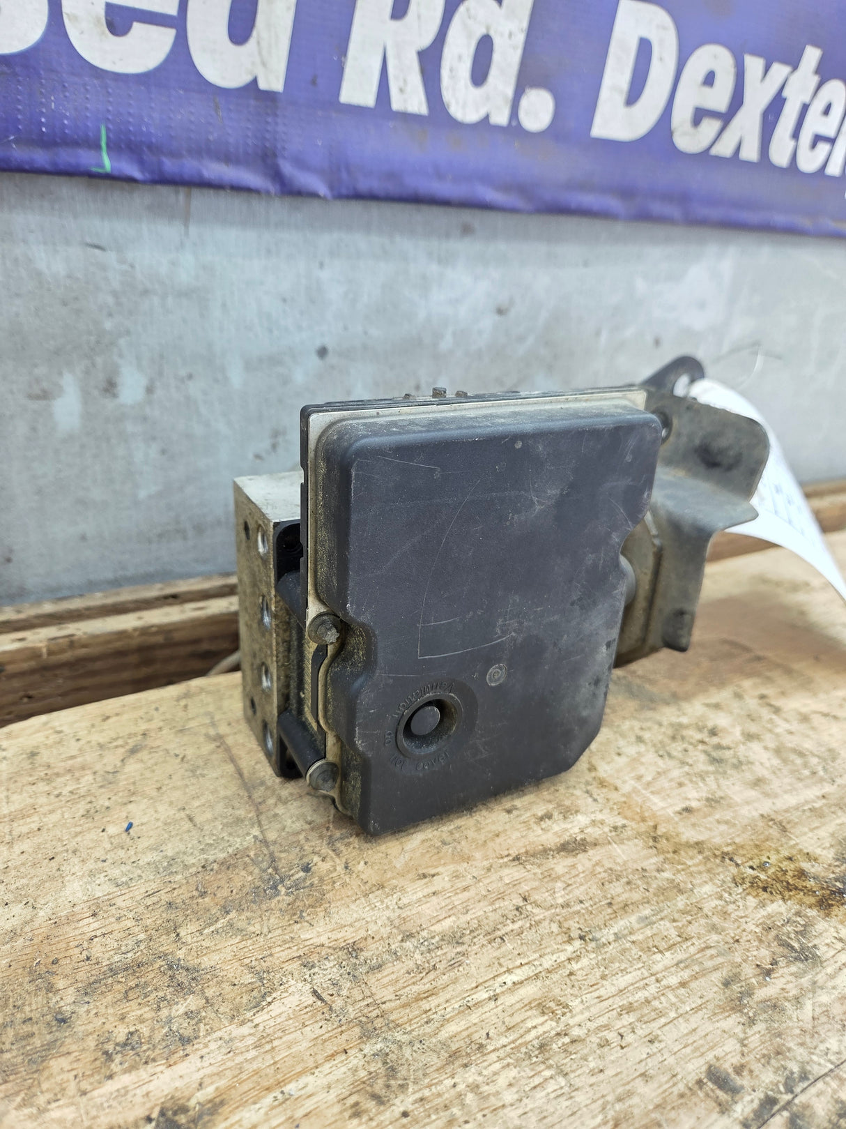 2013-2014 Ford F150 ABS Pump Module Control Assembly 4X4 - DL34-2C405-B