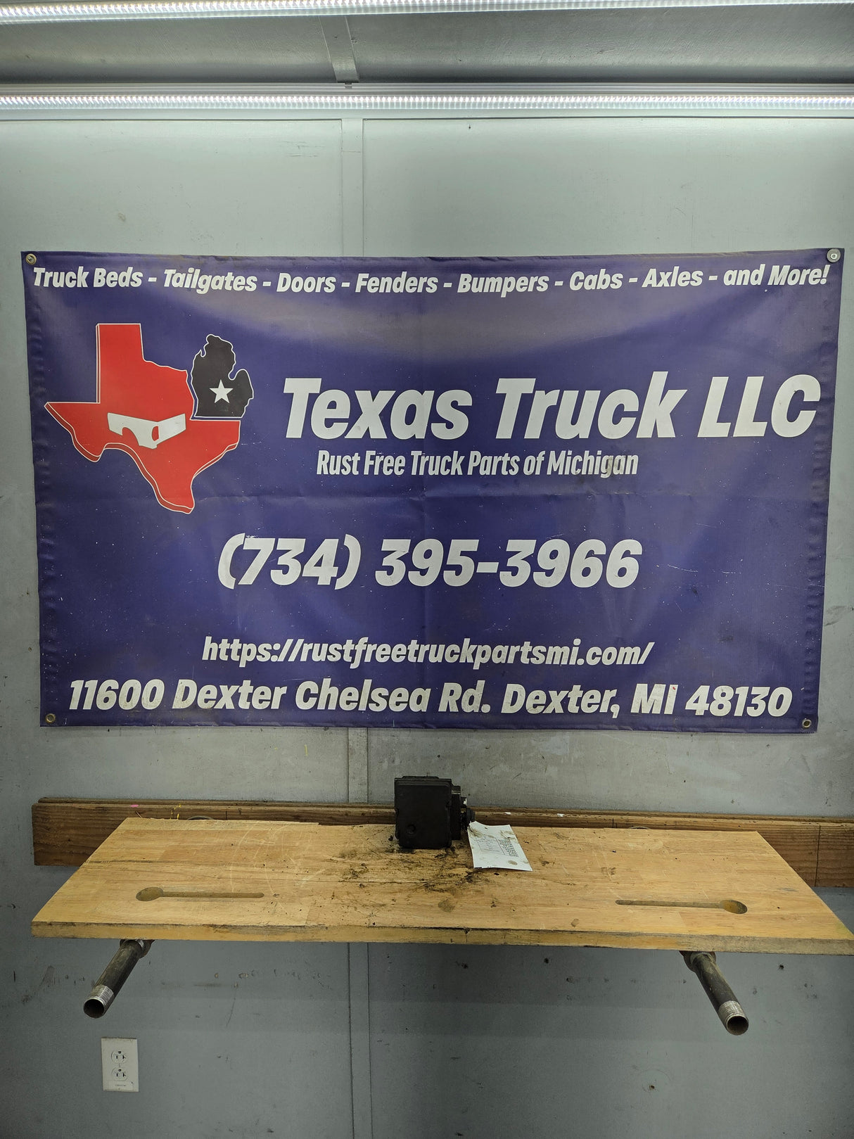 2013-2014 Ford F150 ABS Pump Module Control Assembly 4X4 - DL34-2C405-B