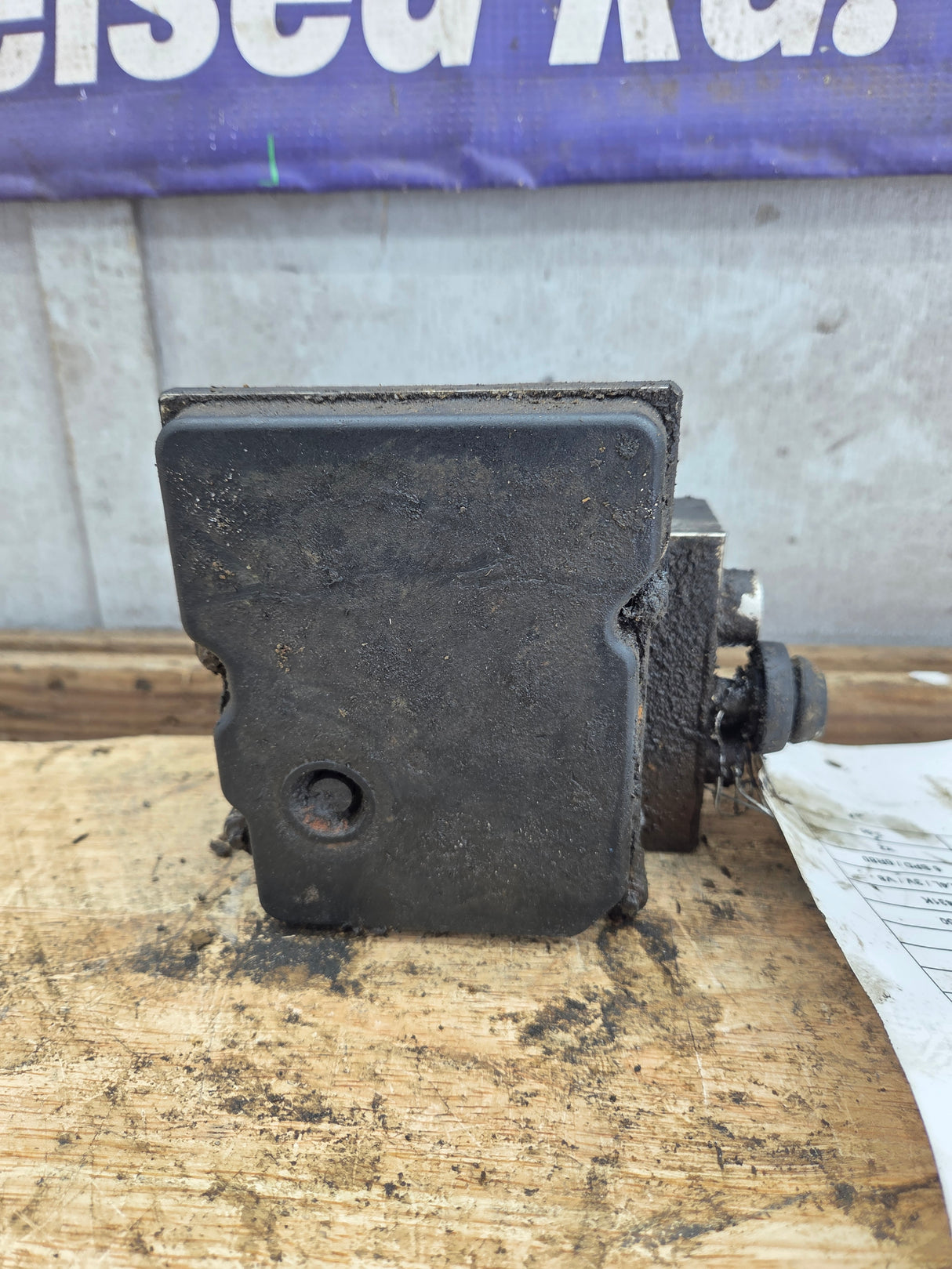 2013-2014 Ford F150 ABS Pump Module Control Assembly 4X4 - DL34-2C405-B