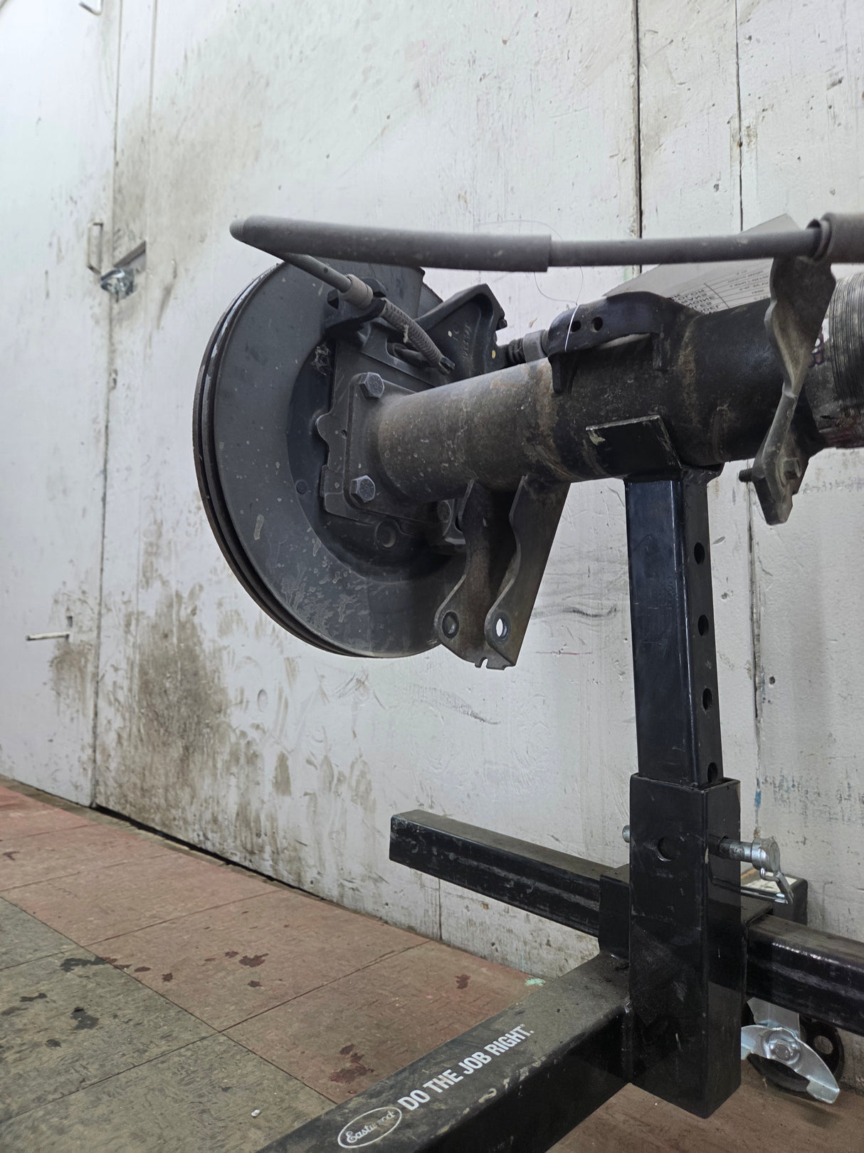 2004-2008 Ford F150 10.25" 7 lug Rear Axle 4.10 Gear Ratio