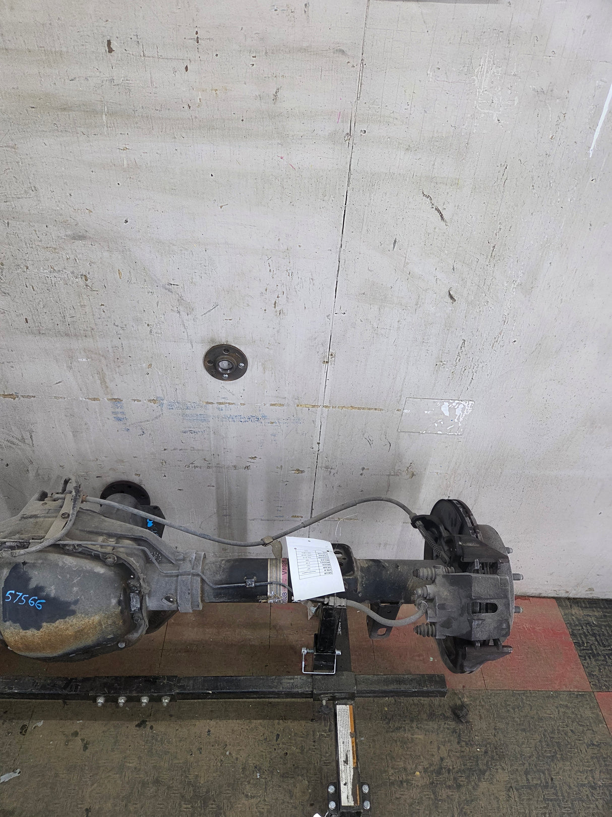 2004-2008 Ford F150 10.25" 7 lug Rear Axle 4.10 Gear Ratio