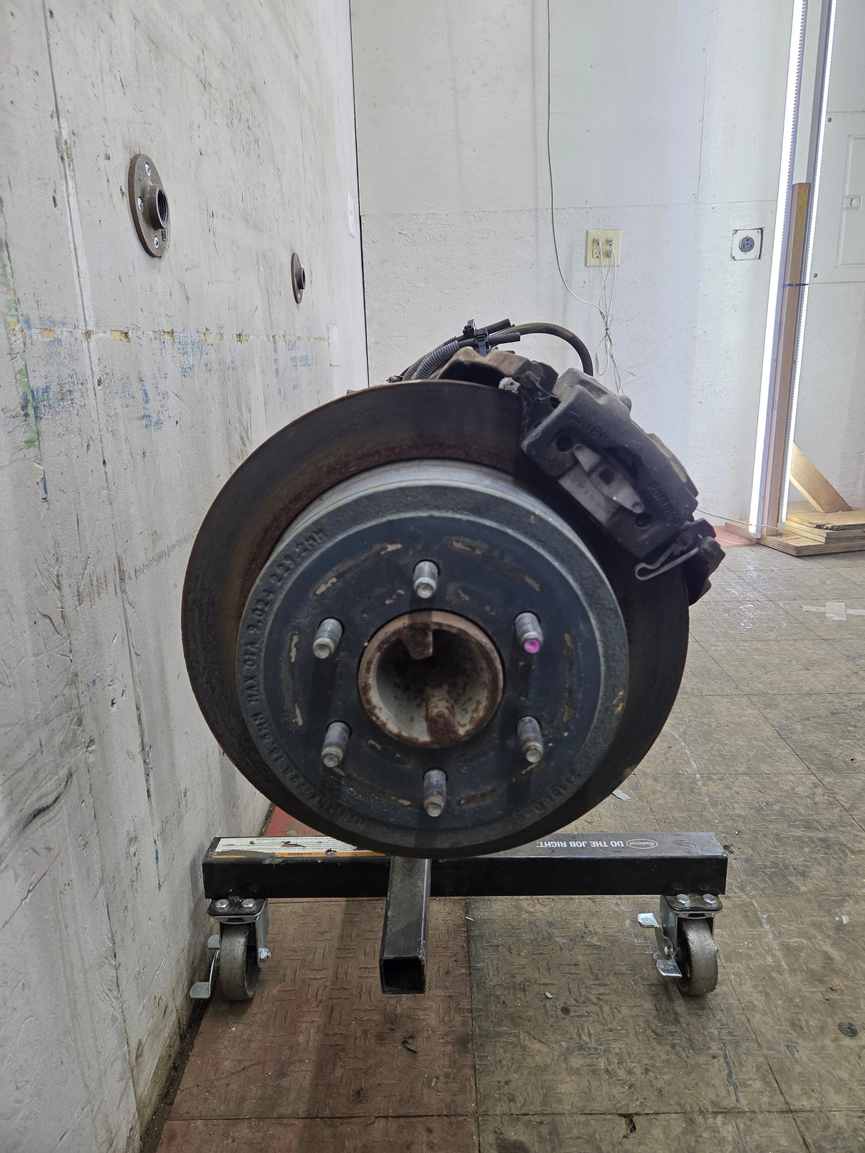2009-2011 Ford F150 9.75" Rear Axle 3.73 Gear Ratio Limited Slip