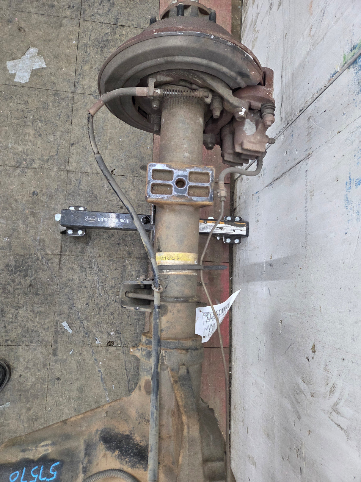 1999-2001 Ford Super Duty F250 F350 SRW Rear Axle 3.73 Ratio