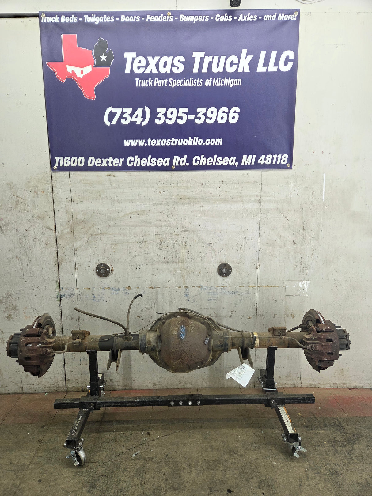 1999-2001 Ford Super Duty F250 F350 SRW Rear Axle 3.73 Ratio