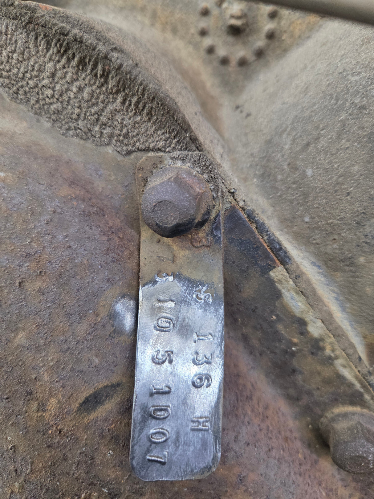 1999-2001 Ford Super Duty F250 F350 SRW Rear Axle 3.73 Ratio