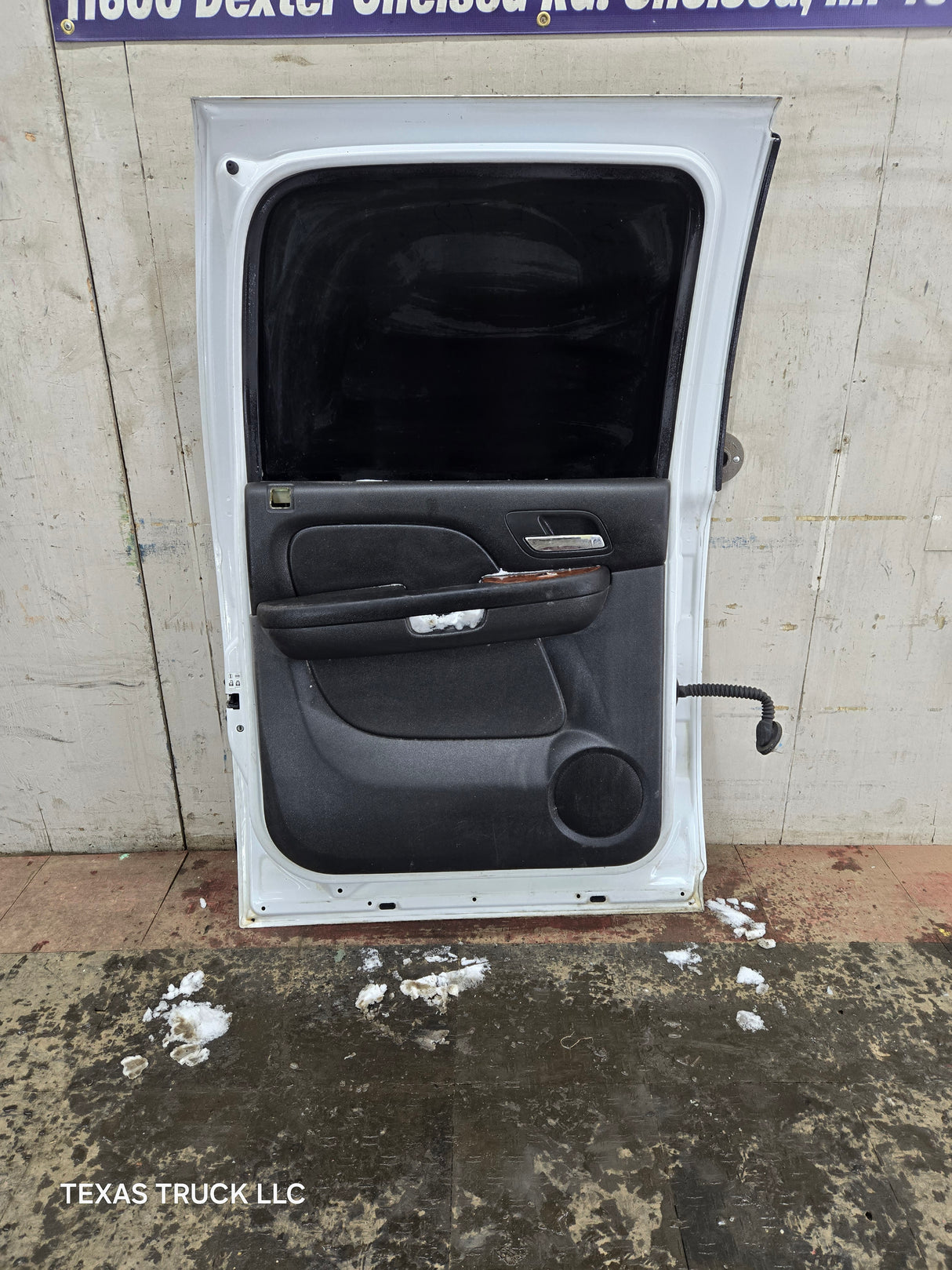 2007-2013 Chevrolet Silverado / GMC Sierra 1500 2500 3500 HD Crew Cab LH Driver Side Rear Door