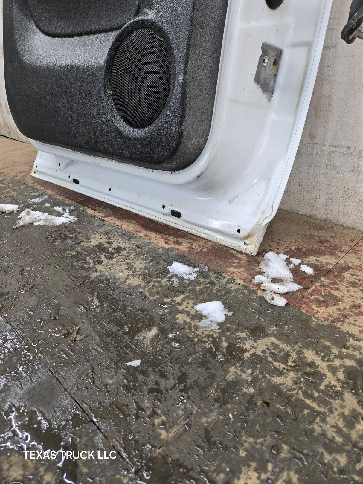 2007-2013 Chevrolet Silverado / GMC Sierra 1500 2500 3500 HD Crew Cab LH Driver Side Rear Door