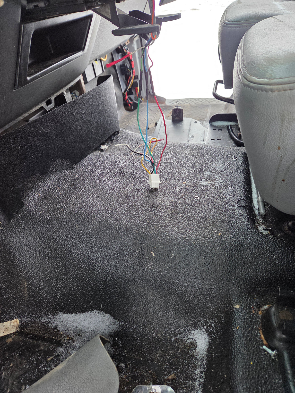 2004-2008 Ford F150 4 Door "Plus" Cab - Oxford White