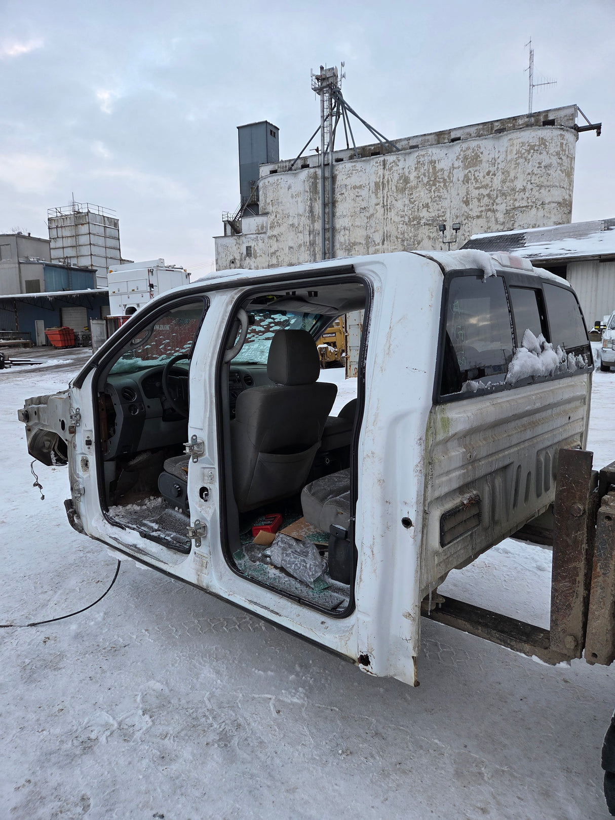 2004-2008 Ford F150 4 Door Crew Cab - Oxford White