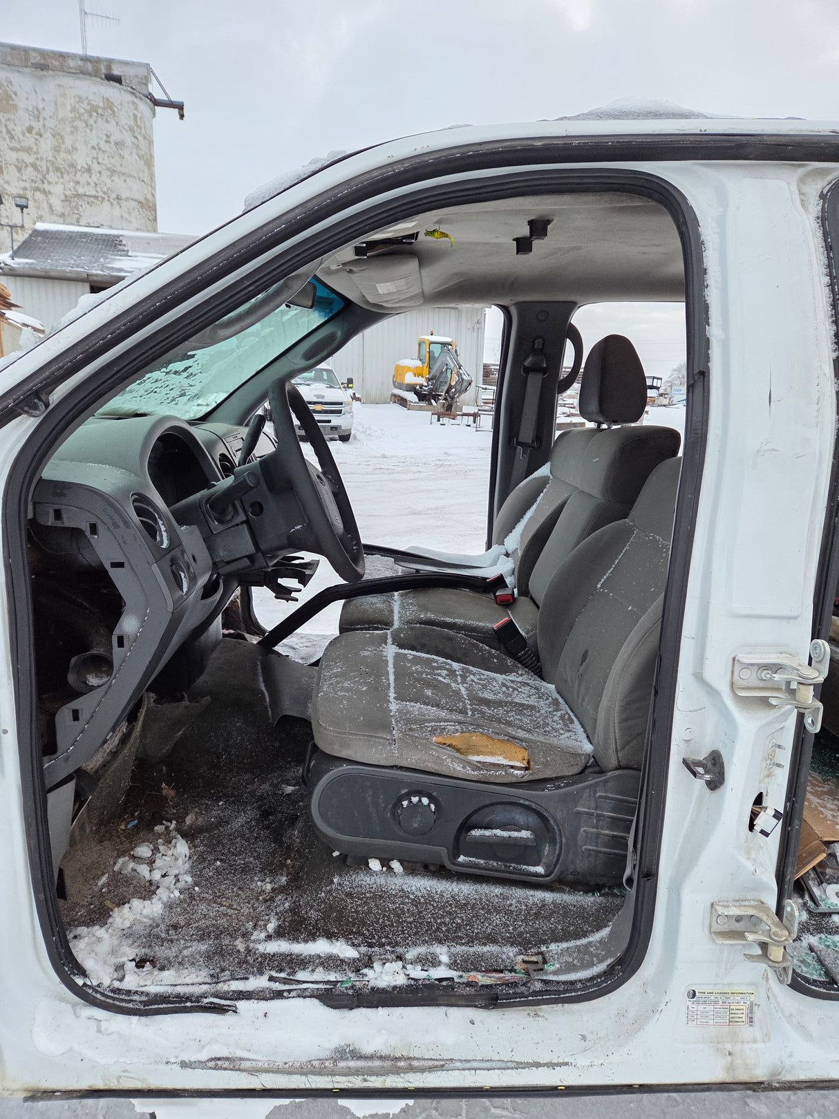 2004-2008 Ford F150 4 Door Crew Cab - Oxford White