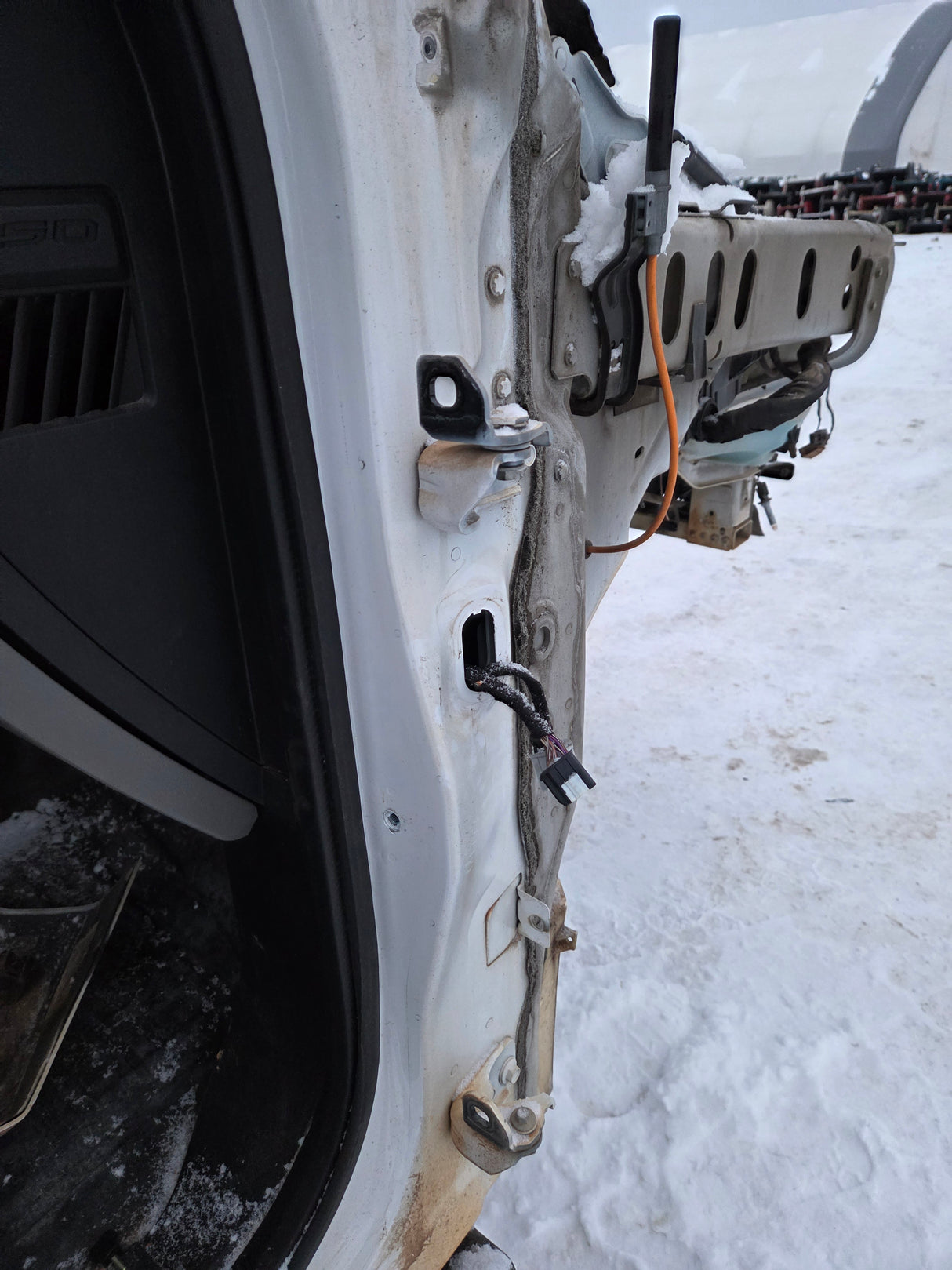 2015-2020 Ford F150 4 Door Extended Super Cab - Oxford White