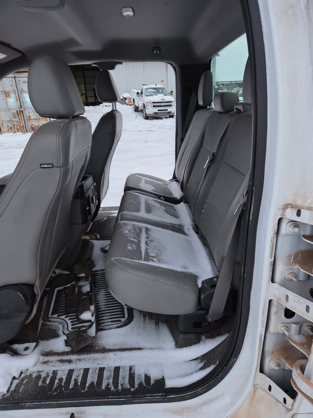 2015-2020 Ford F150 4 Door Extended Super Cab - Oxford White