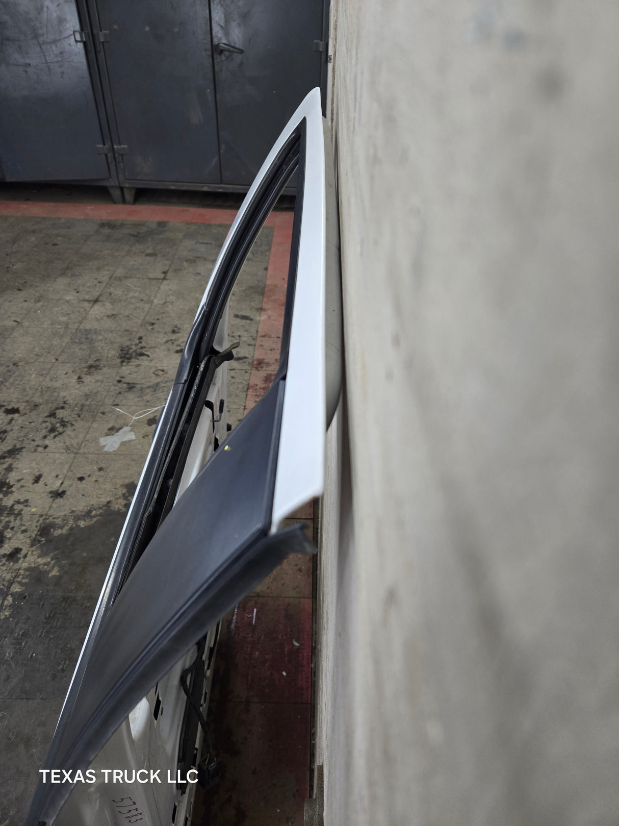 2004-2008 Ford F150 Rear RH Passenger Side Crew Cab Door