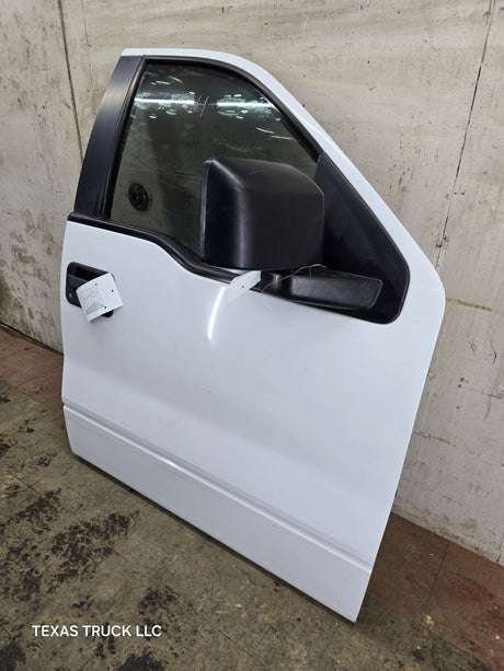 2004-2008 Ford F150 RH Passenger Front CREW Cab Door