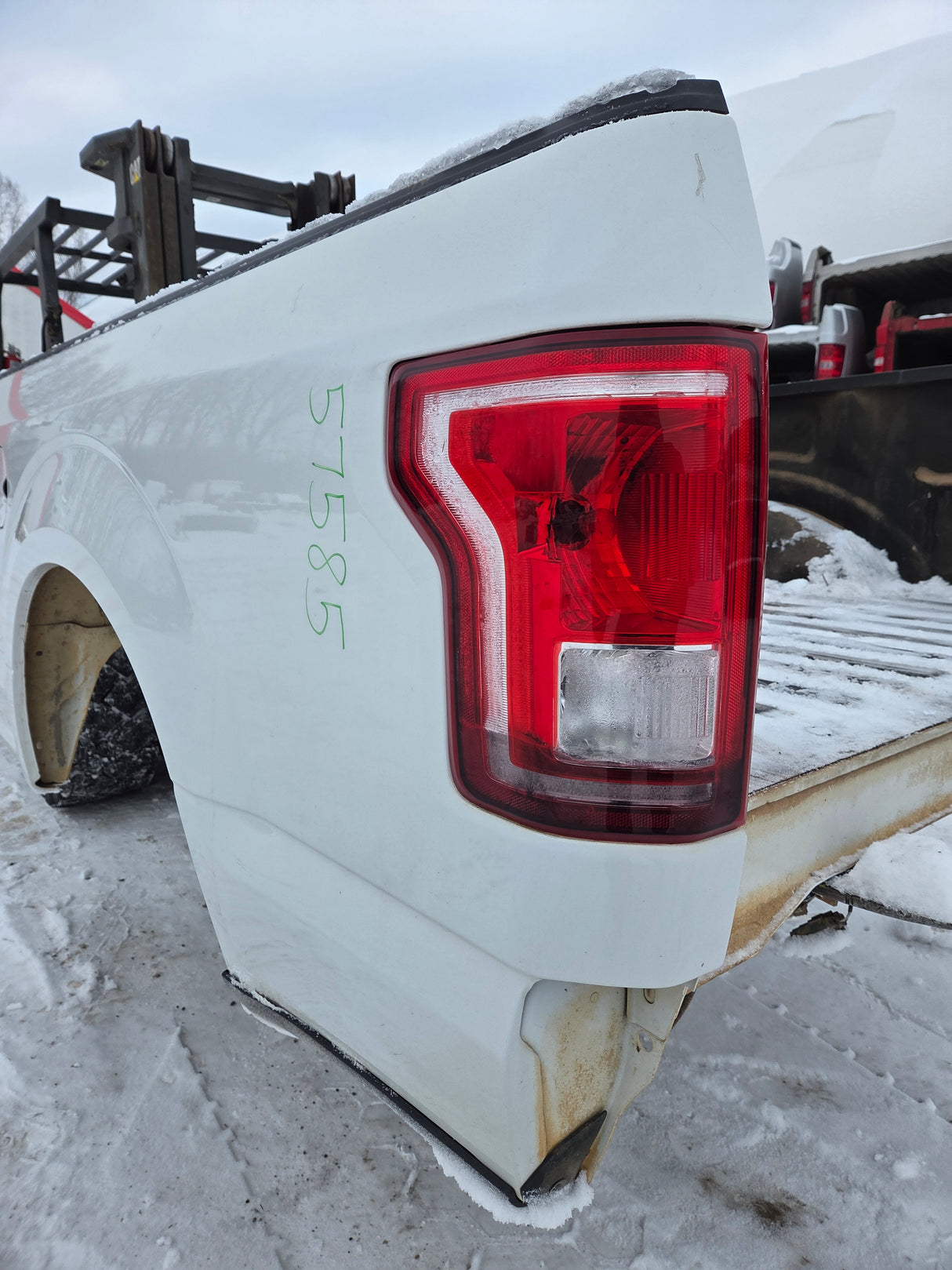 2015-2020 Ford F150 6' 6" Short Bed Without Wheel Lip Molding