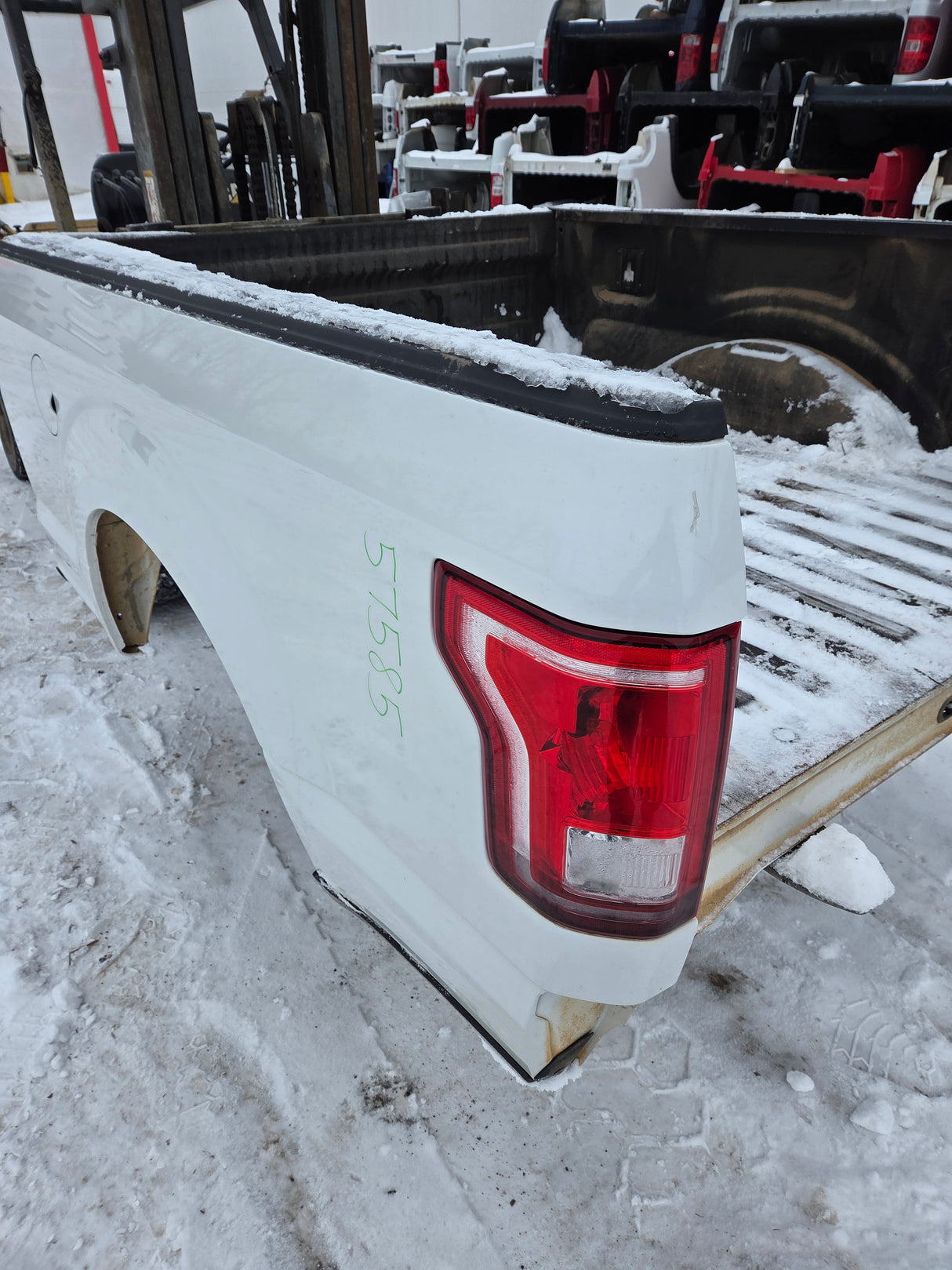 2015-2020 Ford F150 6' 6" Short Bed Without Wheel Lip Molding
