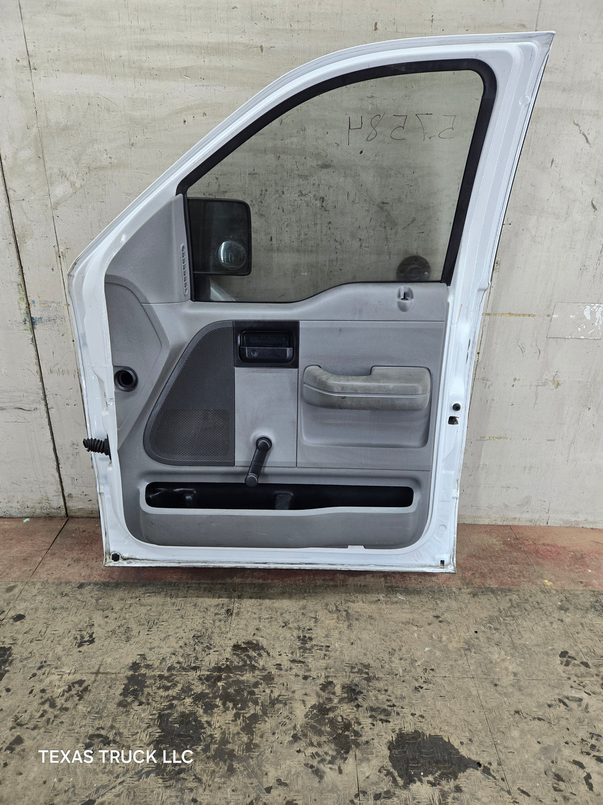 2004-2008 Ford F150 RH Passenger Front CREW Cab Door