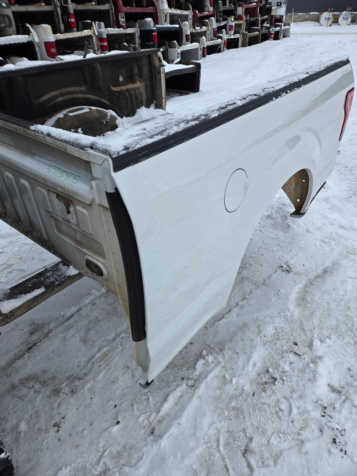 2015-2020 Ford F150 6' 6" Short Bed Without Wheel Lip Molding