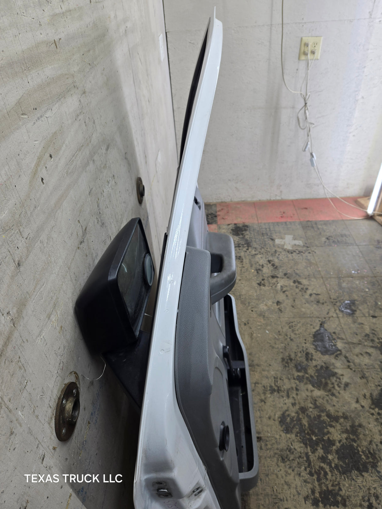 2004-2008 Ford F150 RH Passenger Front CREW Cab Door