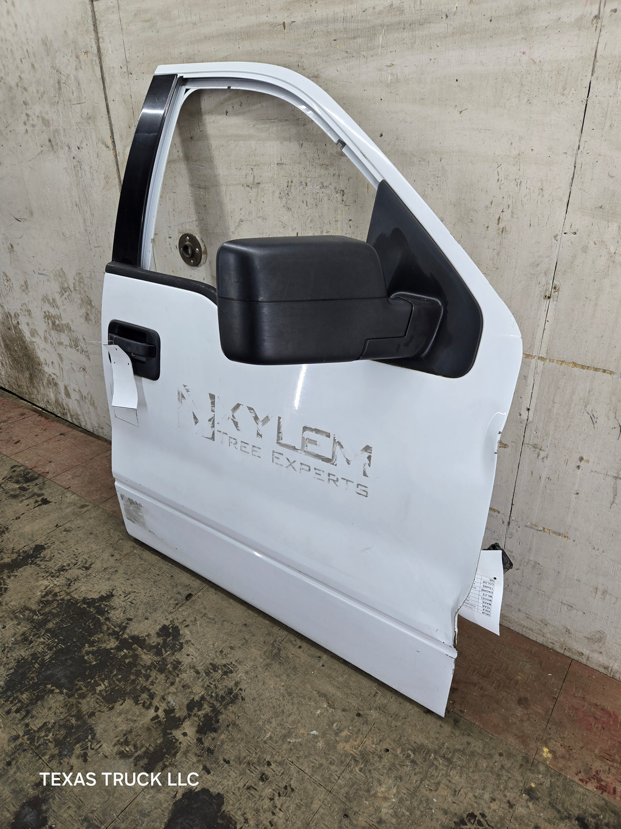 2004-2008 Ford F150 RH Passenger Front CREW Cab Door