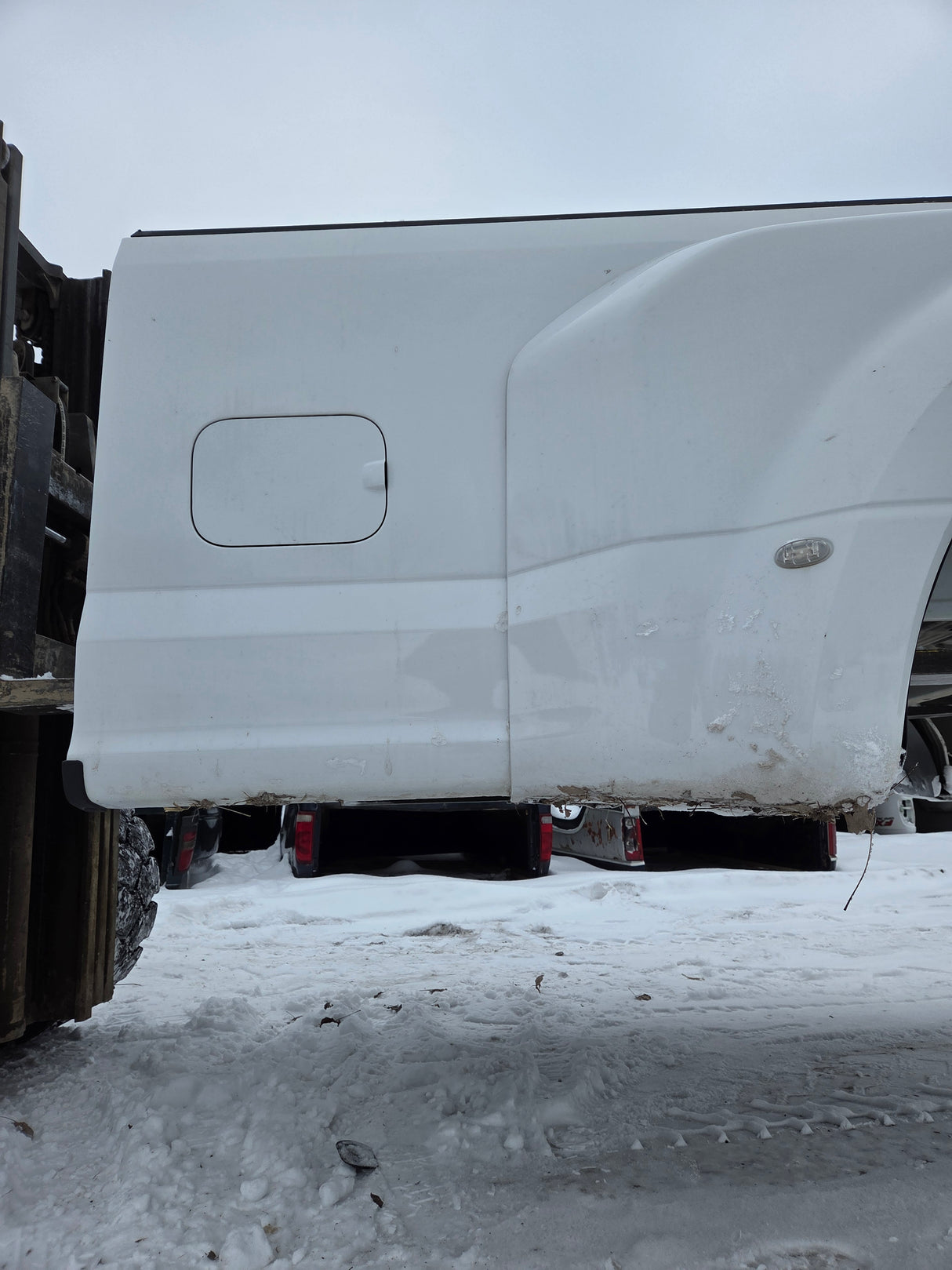 2017-2022 Ford Super Duty F350 F450 F550 8' Dually Bed - Oxford White