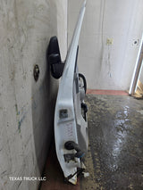 2007-2013 Chevrolet Silverado / GMC Sierra 1500 2500 3500 HD RH Front Passenger Side Door