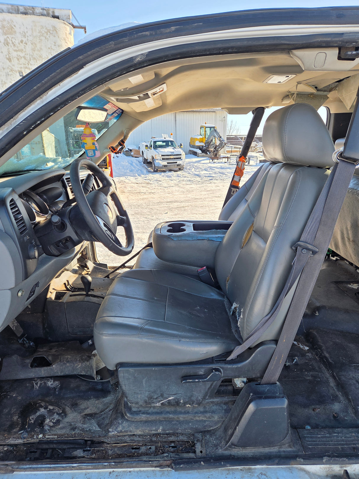 2007-2013 Chevrolet Silverado / GMC Sierra 1500 2500 3500 HD Extended Cab