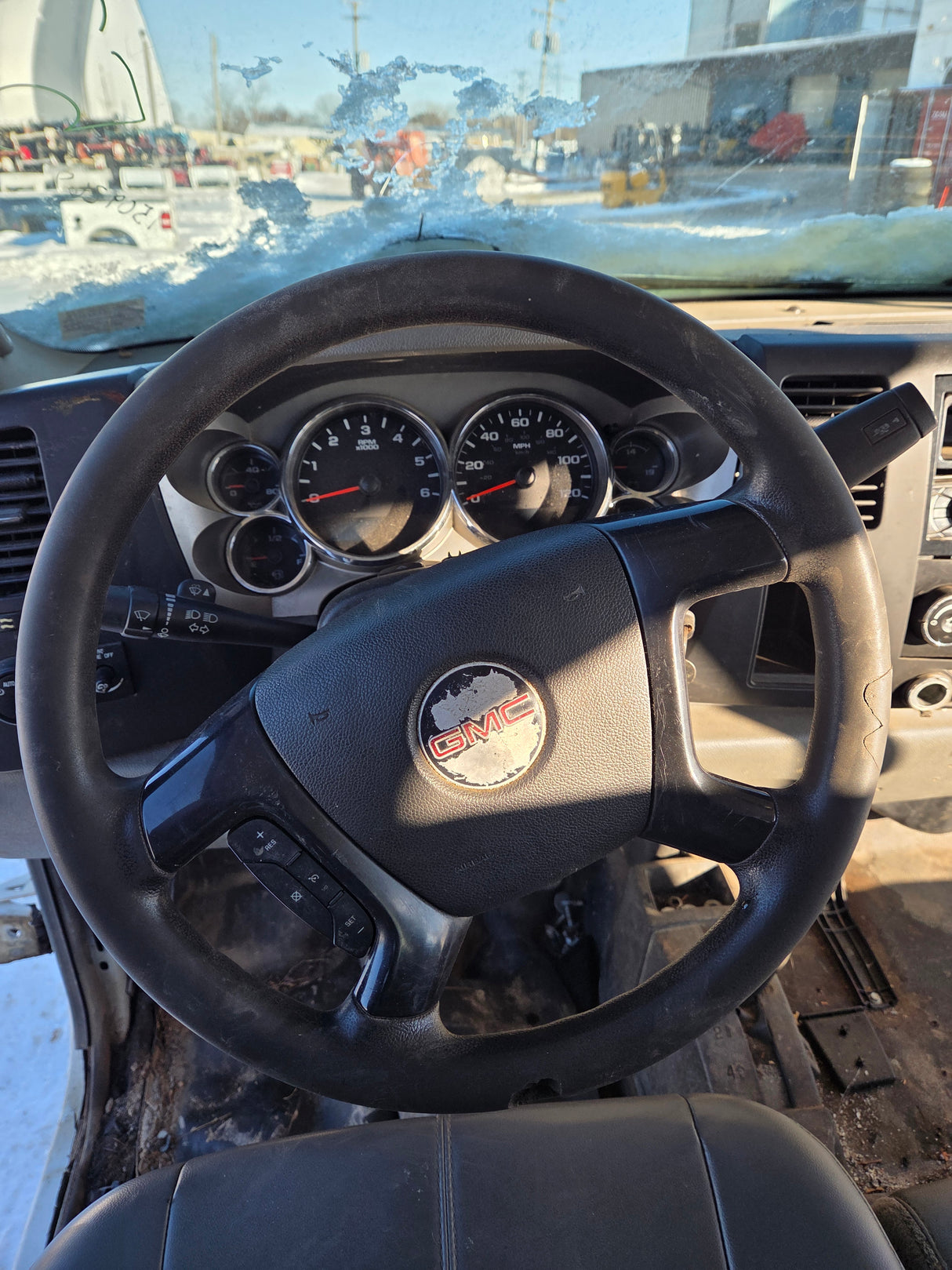 2007-2013 Chevrolet Silverado / GMC Sierra 1500 2500 3500 HD Extended Cab