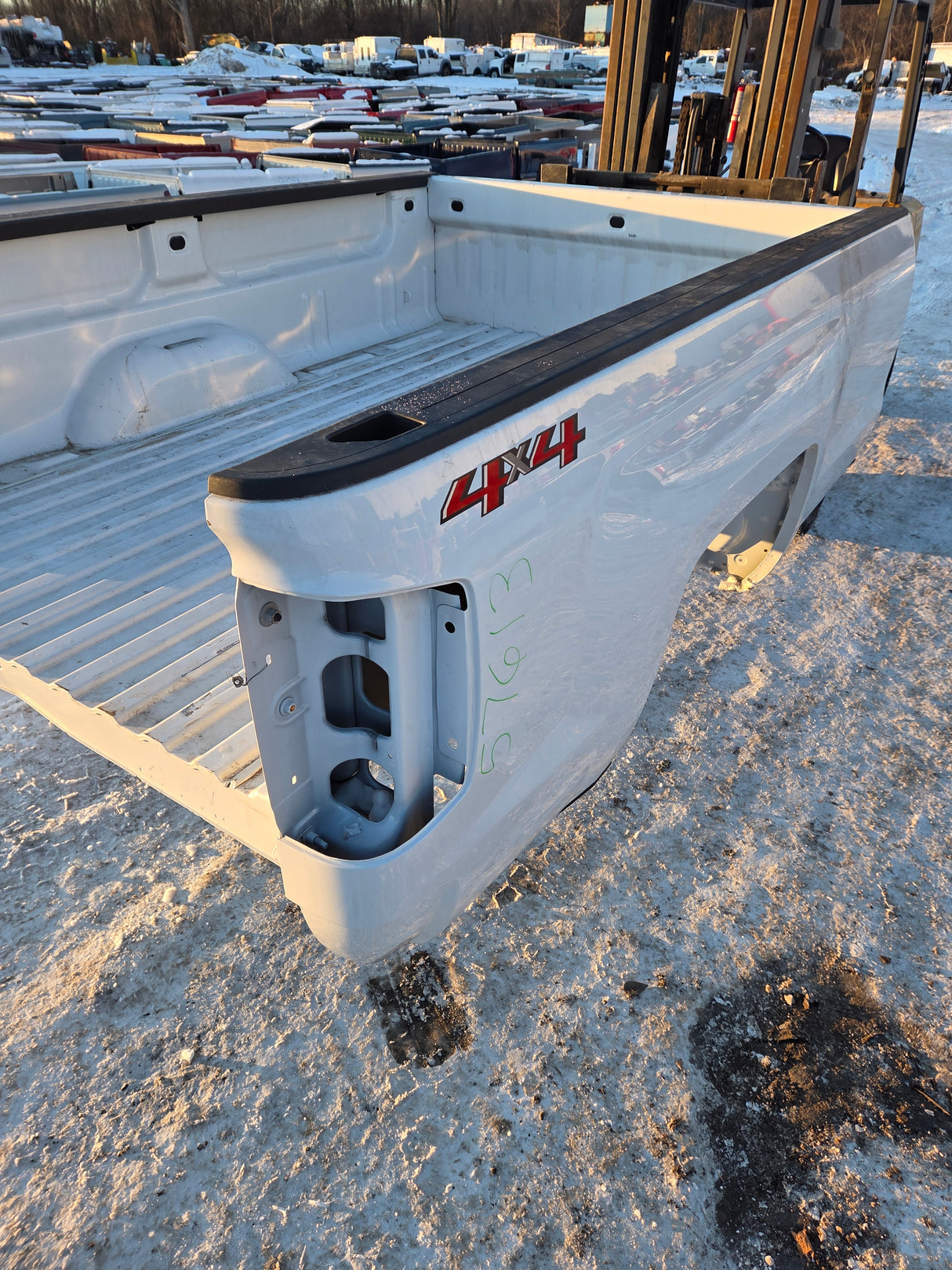 2014-2019 Chevrolet Silverado 1500 2500 3500 HD 8' Long Truck Bed