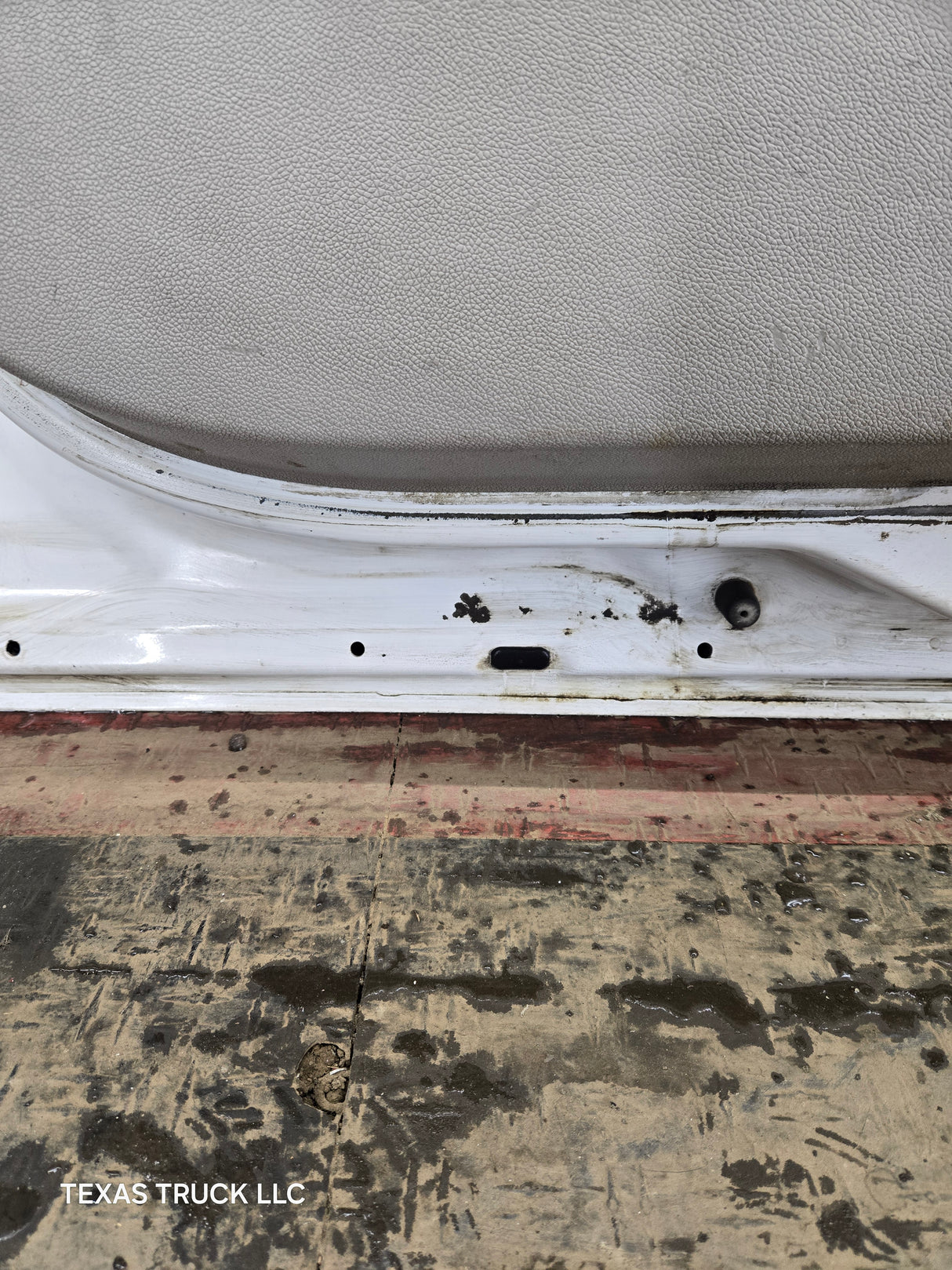 2007-2013 Chevrolet Silverado / GMC Sierra 1500 2500 3500 HD Driver Side Extended Cab LH Rear Door
