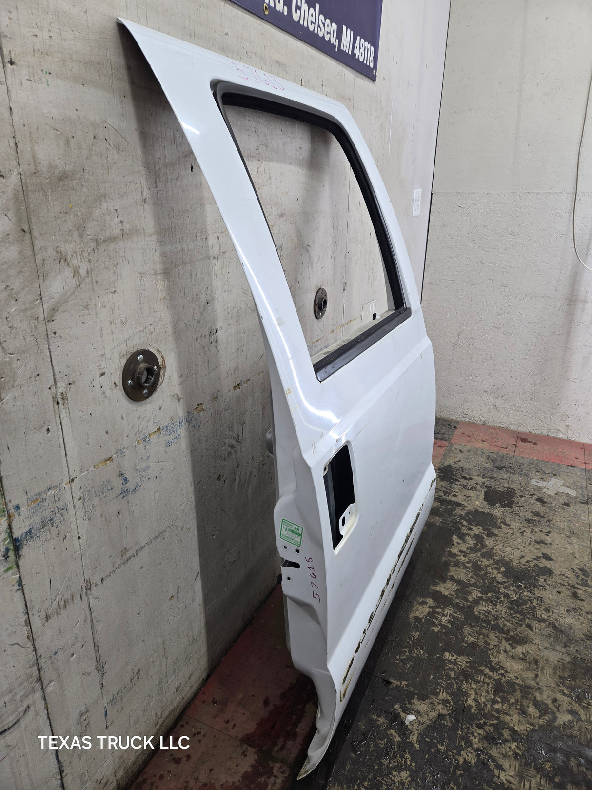 1999-2011 Ford Super Duty RH Passenger Side Rear Crew Cab Door F250 F350 F450 F550
