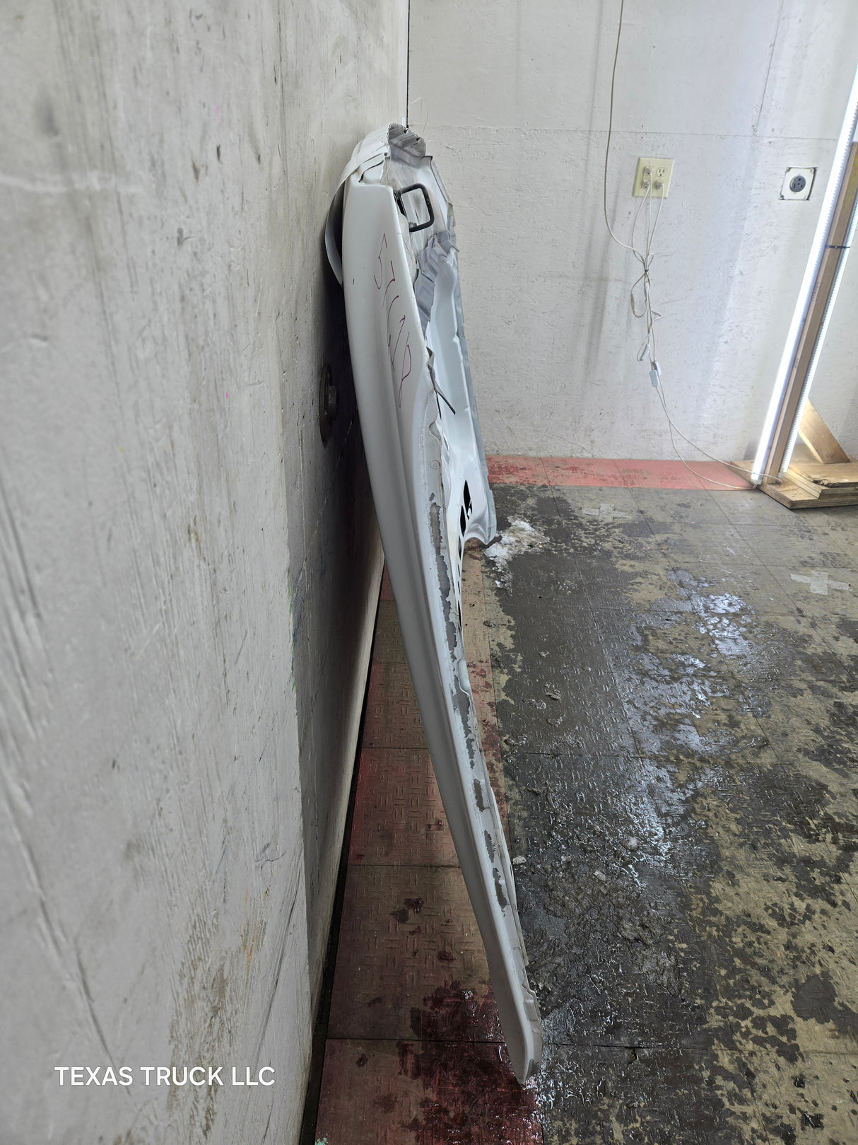 2004-2008 Ford F150 Hood