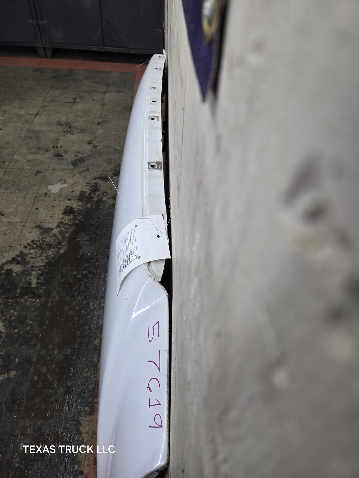 2004-2008 Ford F150 Hood