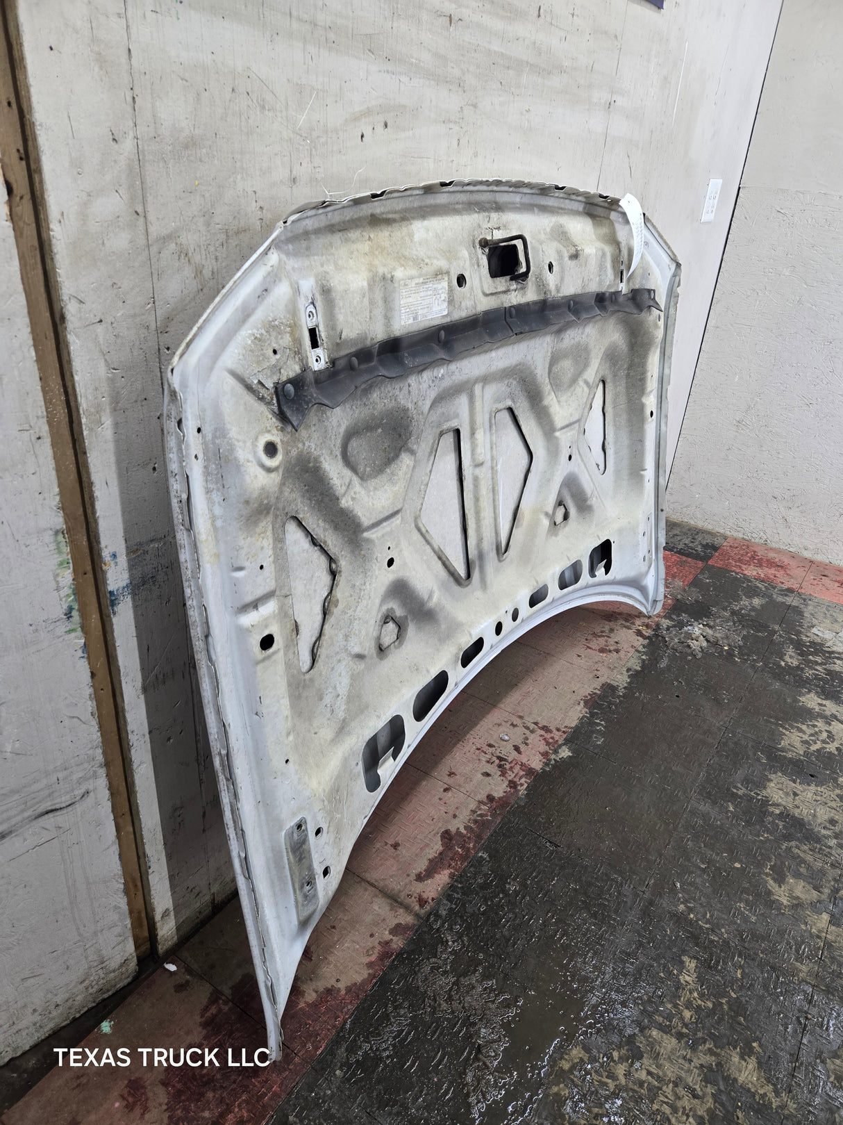 2004-2008 Ford F150 Hood