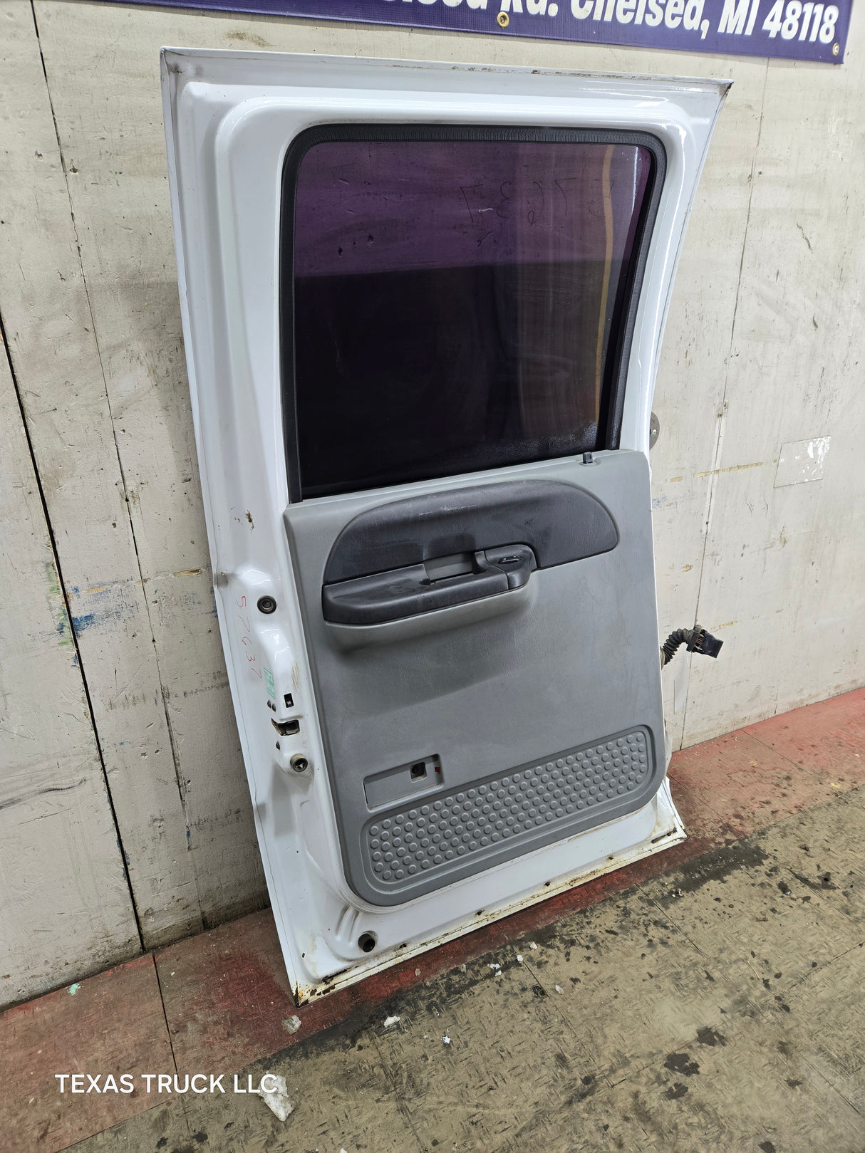 1999-2011 Ford Super Duty LH Driver Side Rear Crew Cab Door F250 F350 F450 F550