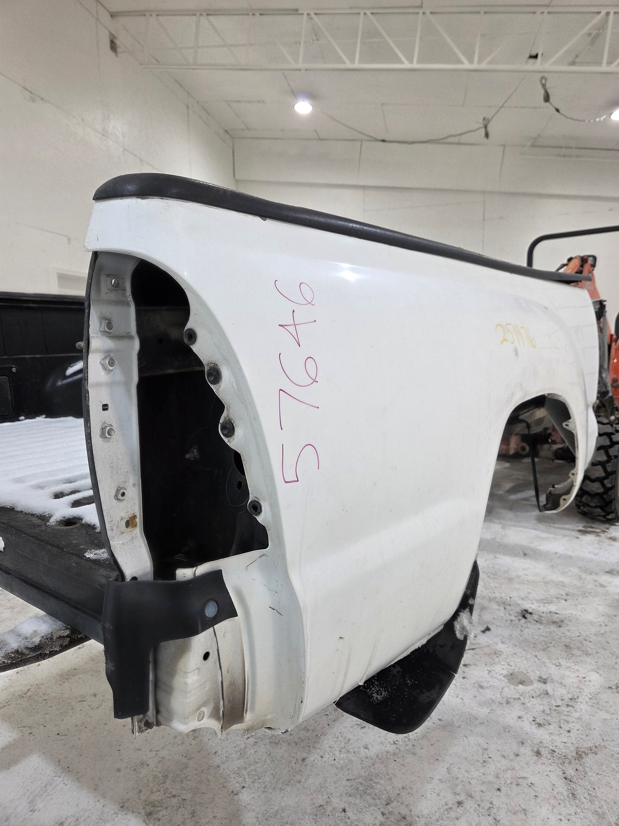 2005-2015 Toyota Tacoma 6' Long Truck Bed