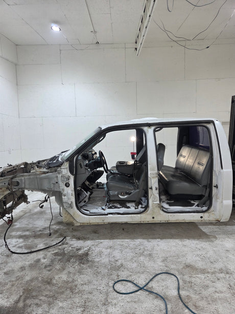 1999-2007 Ford Super Duty F250 F350 F450 F550 XLT 4 Door Crew Cab