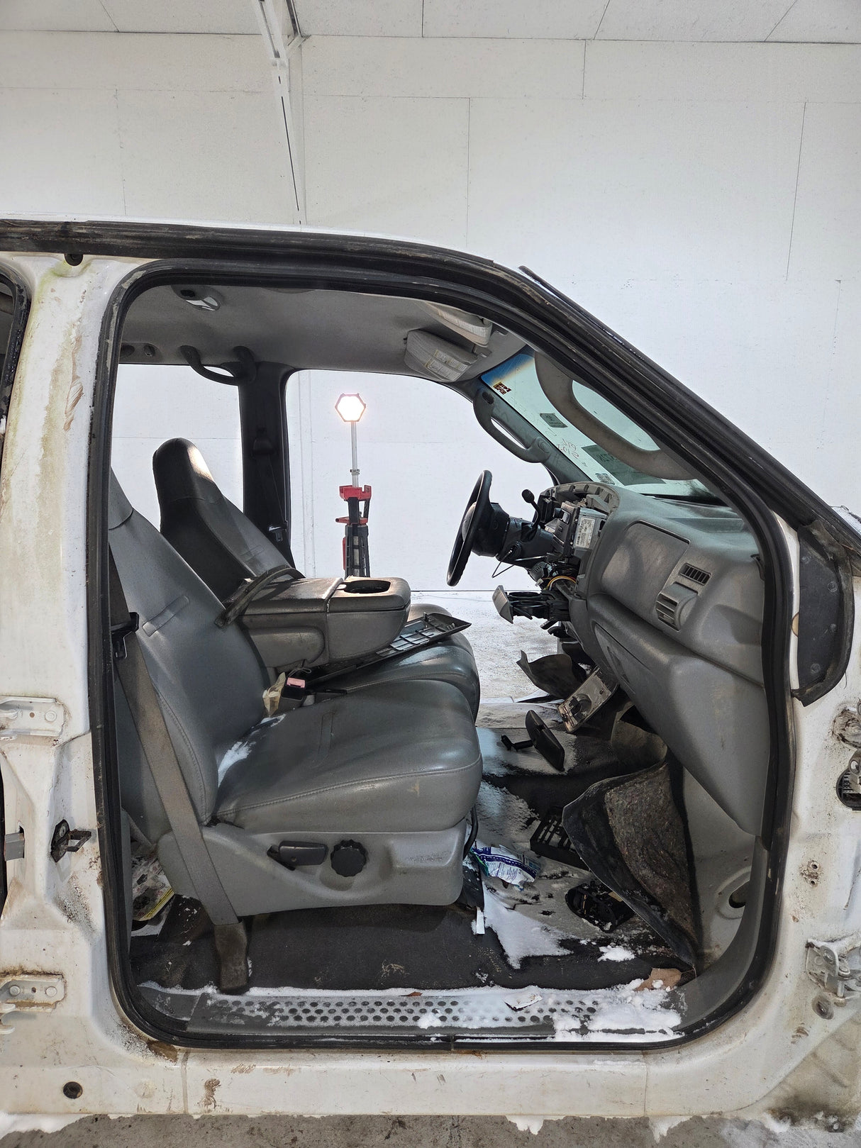 1999-2007 Ford Super Duty F250 F350 F450 F550 XLT 4 Door Crew Cab