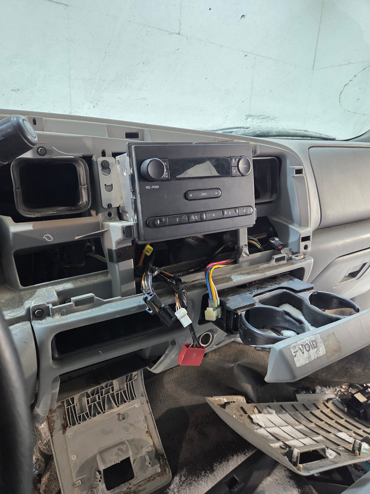 1999-2007 Ford Super Duty F250 F350 F450 F550 XLT 4 Door Crew Cab