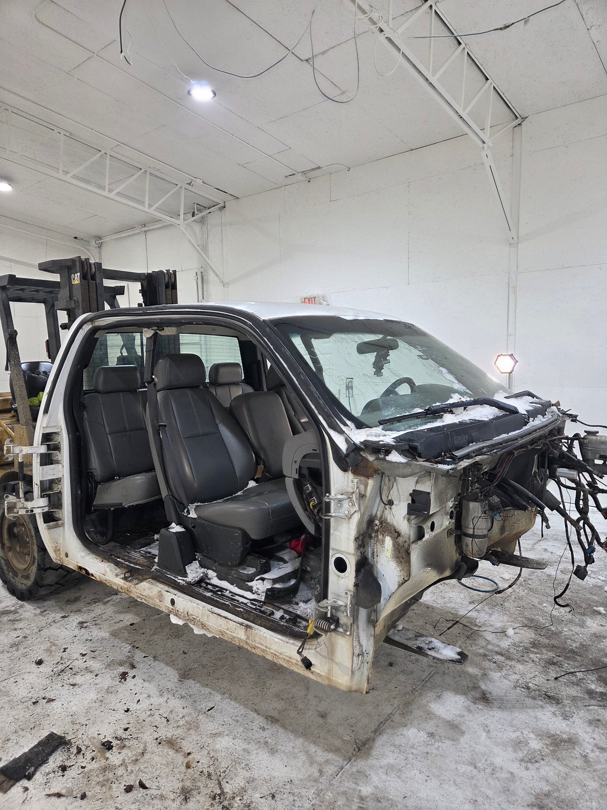 2007-2013 Chevrolet Silverado / GMC Sierra 1500 2500 3500 HD Extended Cab