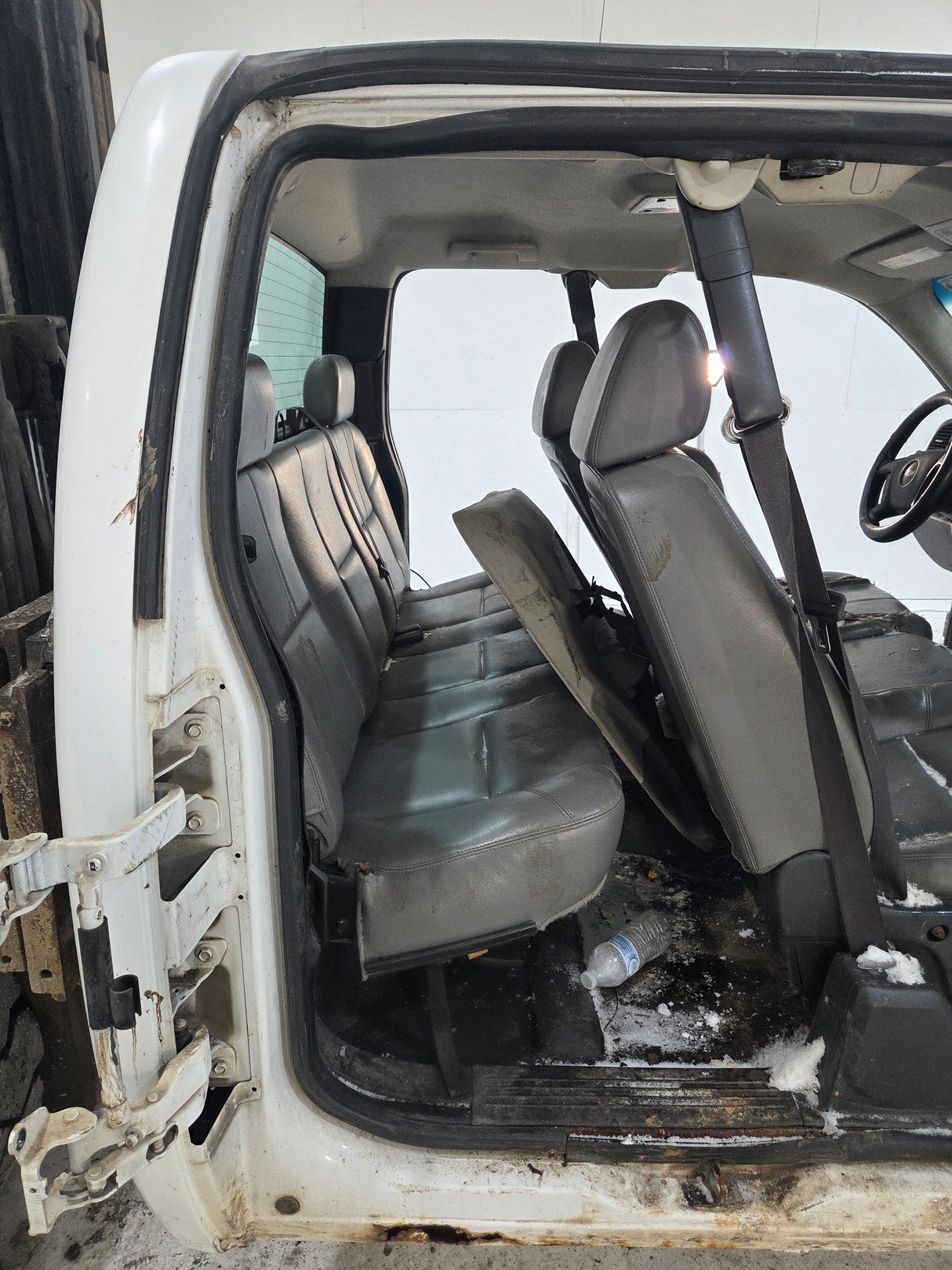 2007-2013 Chevrolet Silverado / GMC Sierra 1500 2500 3500 HD Extended Cab