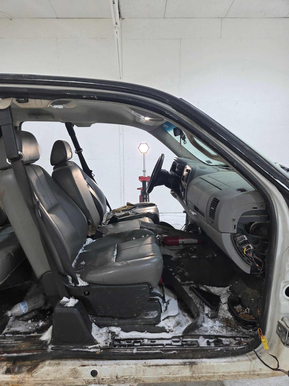2007-2013 Chevrolet Silverado / GMC Sierra 1500 2500 3500 HD Extended Cab
