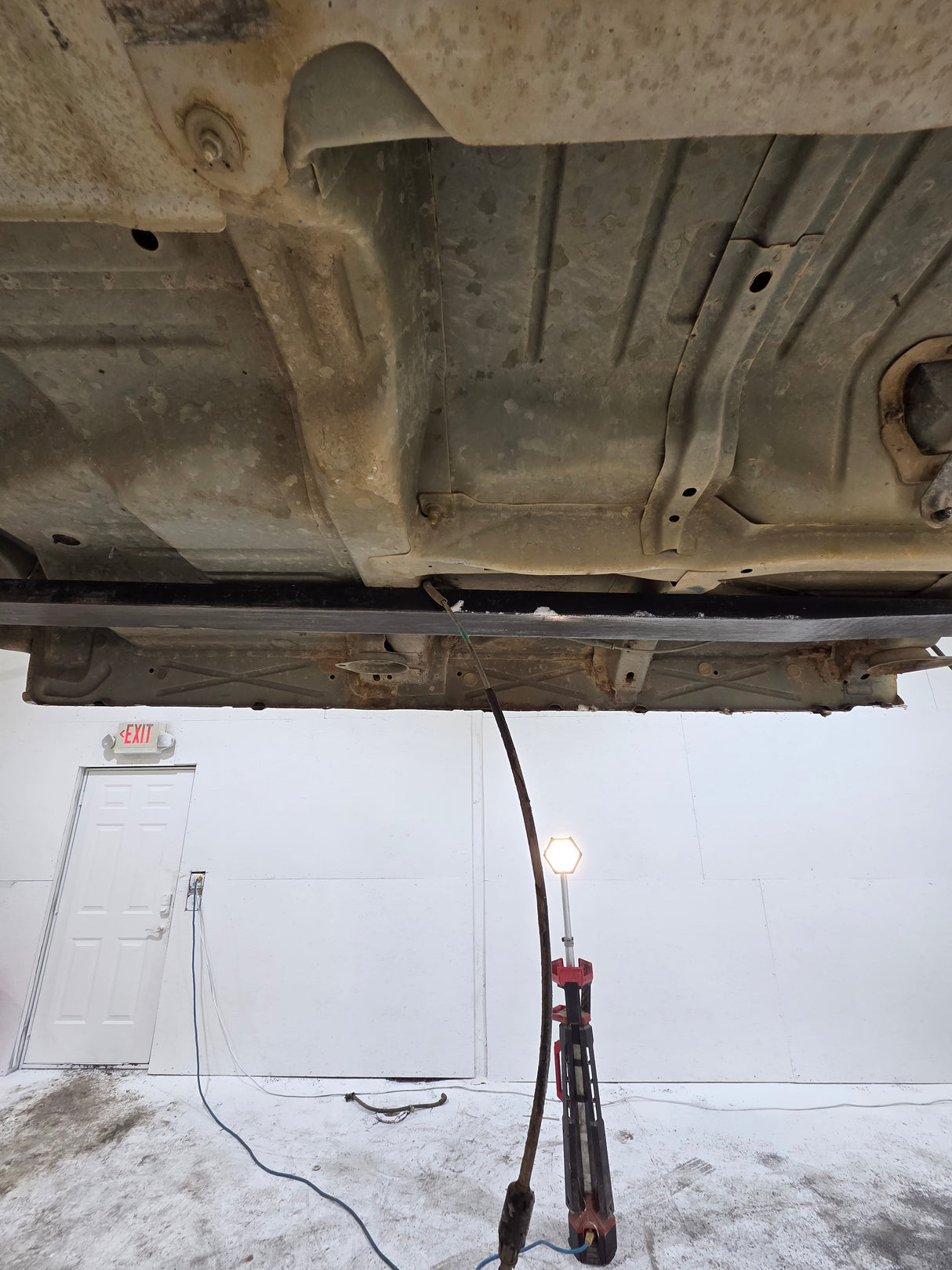2007-2013 Chevrolet Silverado / GMC Sierra 1500 2500 3500 HD Extended Cab