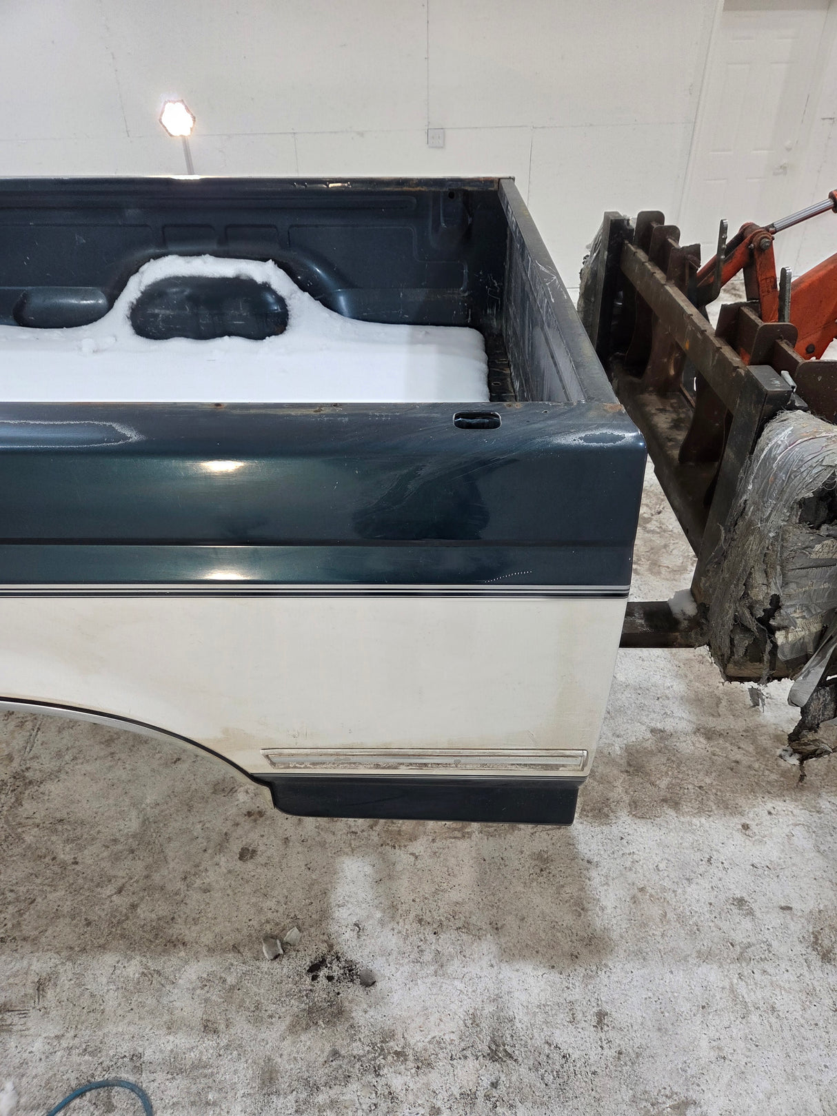 1987-1997 Ford F150 F250 F350 OBS 6' 9" Short Truck Bed