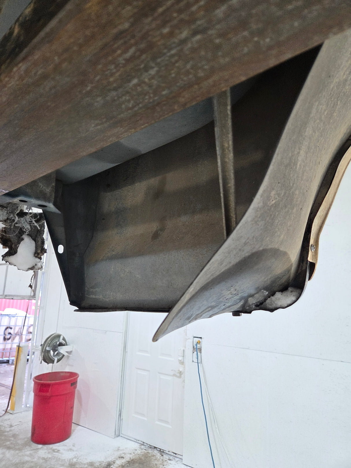 1987-1997 Ford F150 F250 F350 OBS 6' 9" Short Truck Bed